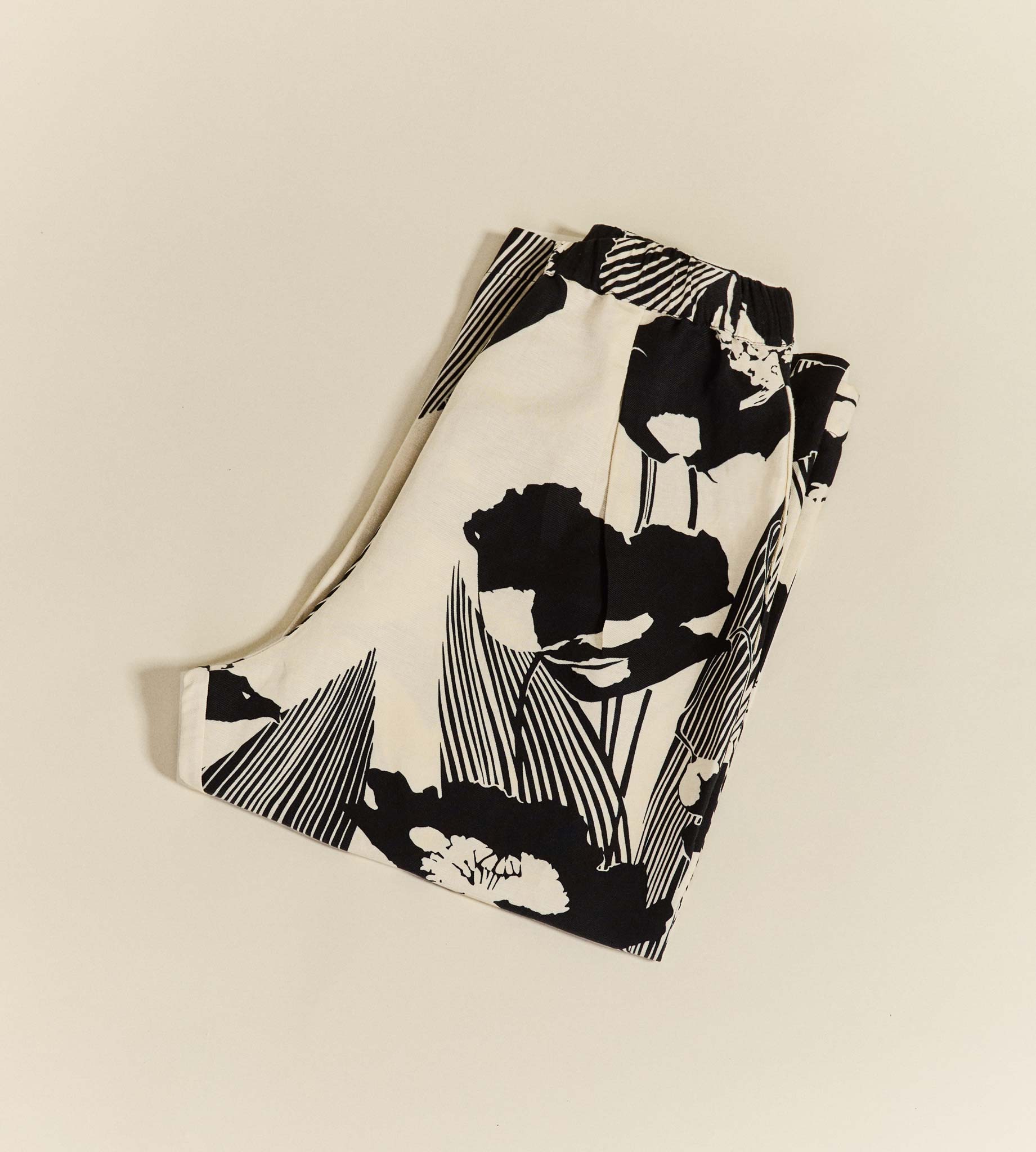 mantero-1902-flow-pants-crop-balloon-unisex-2 image 4