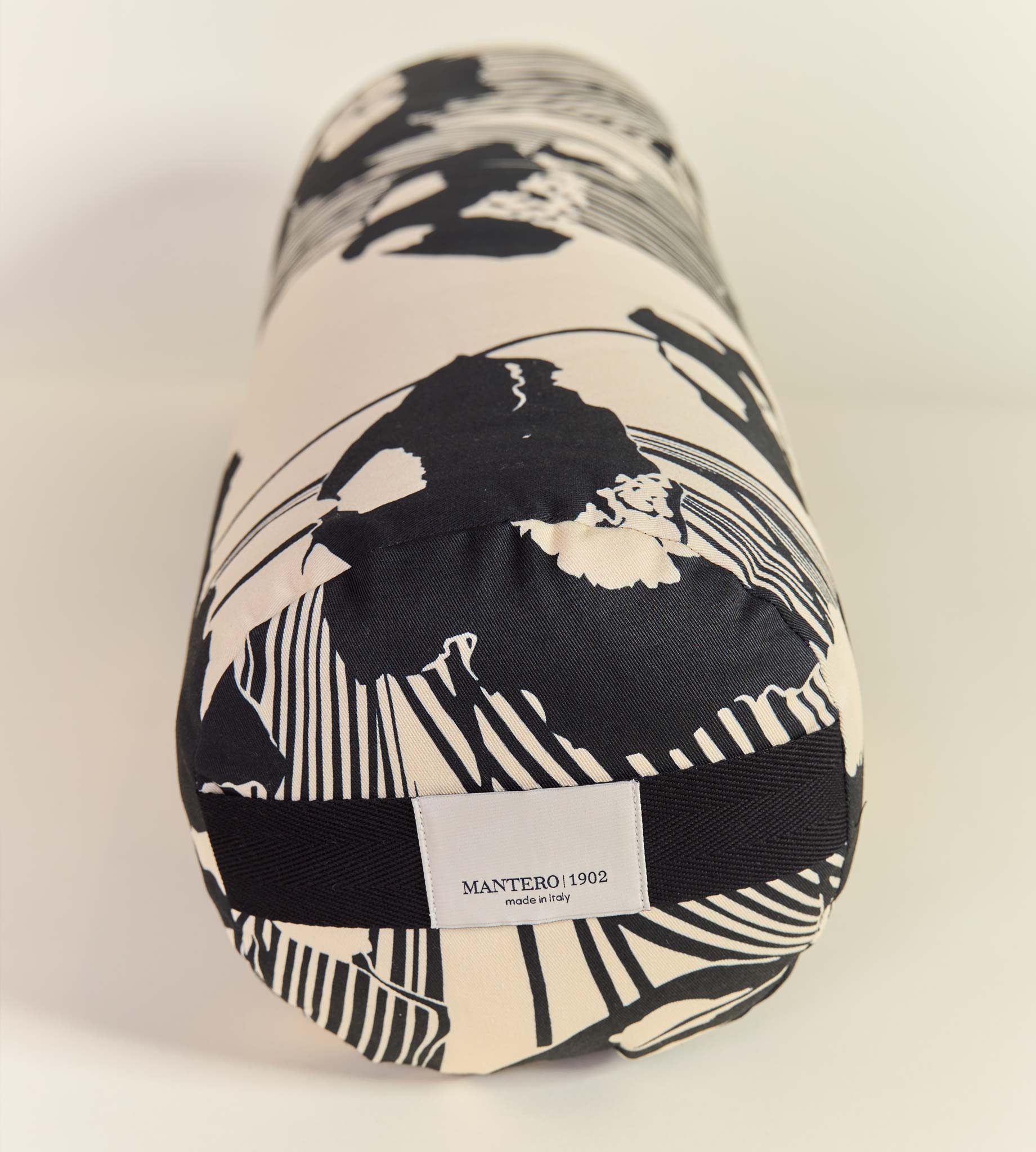 mantero-1902-zen-cuscino-bolster-yoga-60x20-cm image 4