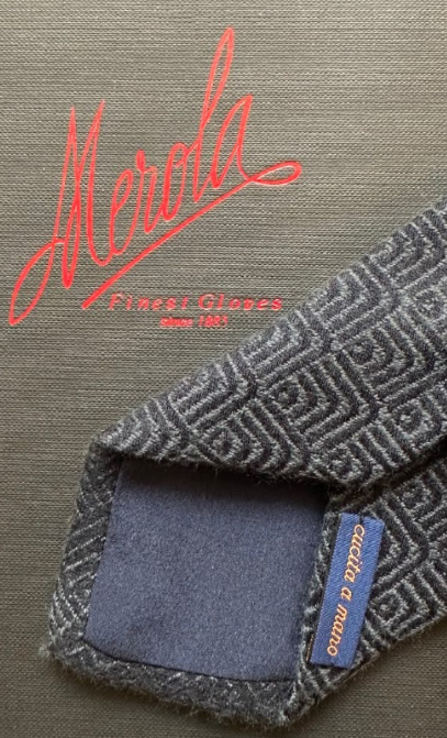merola-gloves-cravatta-in-cashmere-100-puro-archivio-esclusivo-cm-8-5-x-148-made image 2