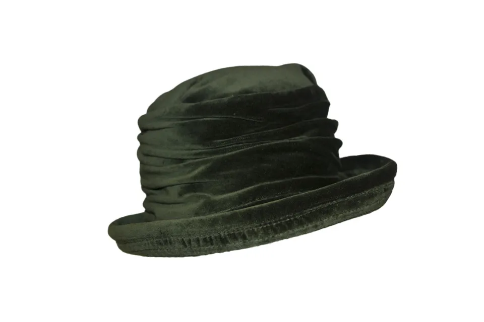 grevi-seiss-cloche-drappeggiata-a-mano-con-fodera-in-tweed image 1