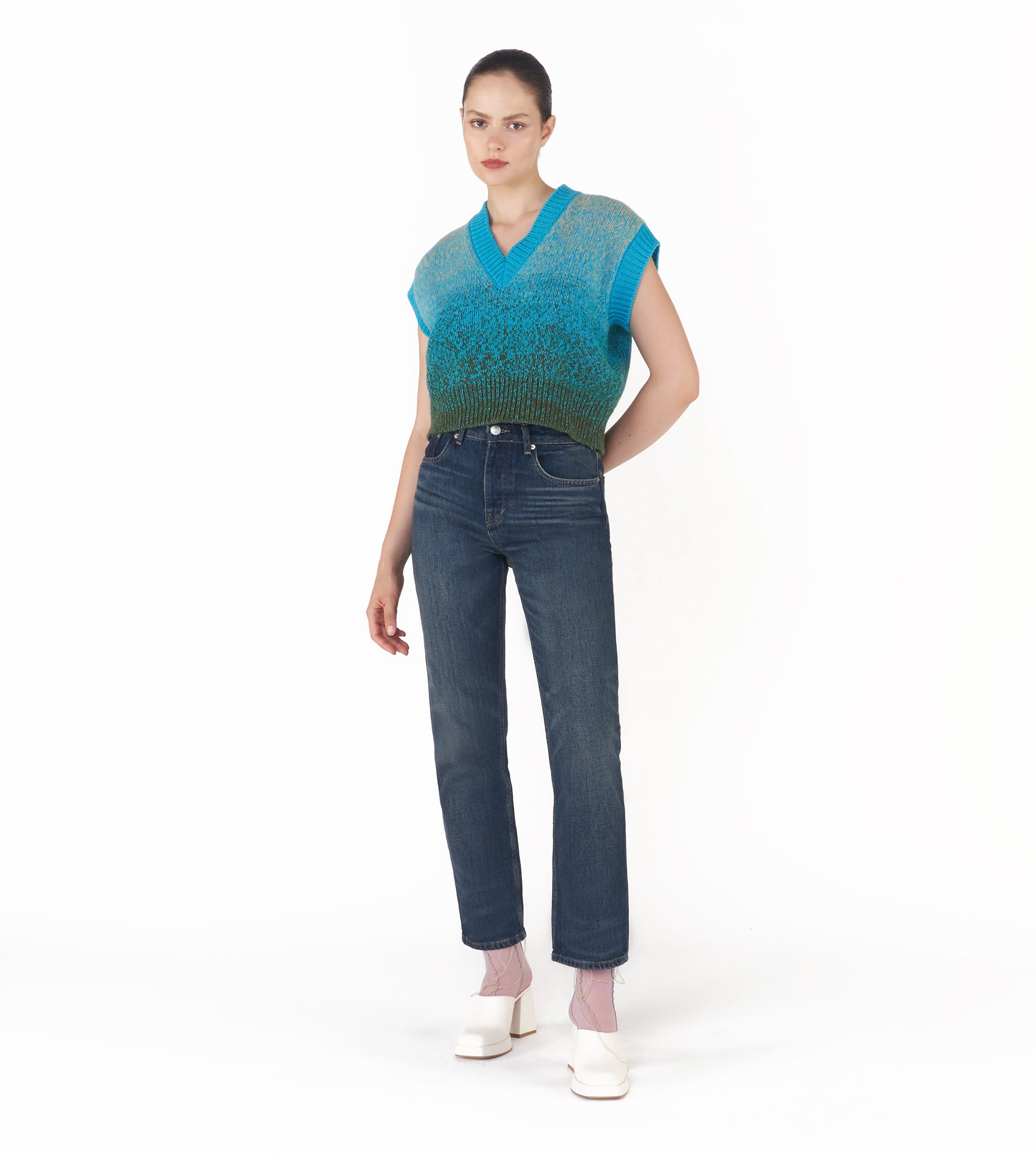 mantero-1902-lucy-gilet-in-lana-scollo-a-v-moulin image 3