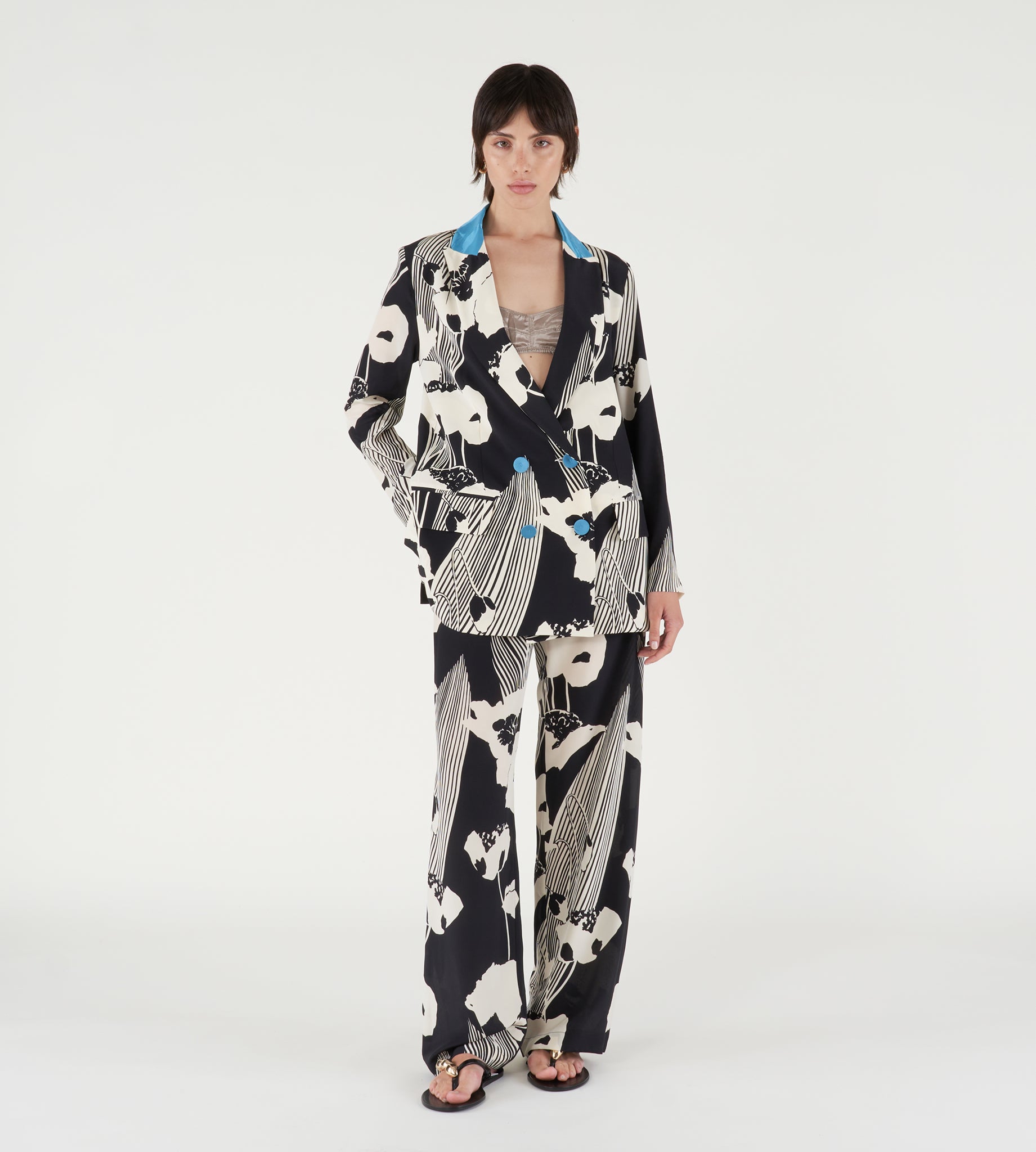 mantero-1902-isabella-blazer-in-seta-doppio-petto-made-in-italy image 2