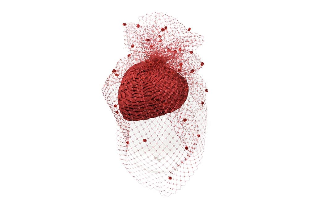 grevi-corazon-pillbox-fascinator-a-cuore-con-fiocco-e-veletta image 1