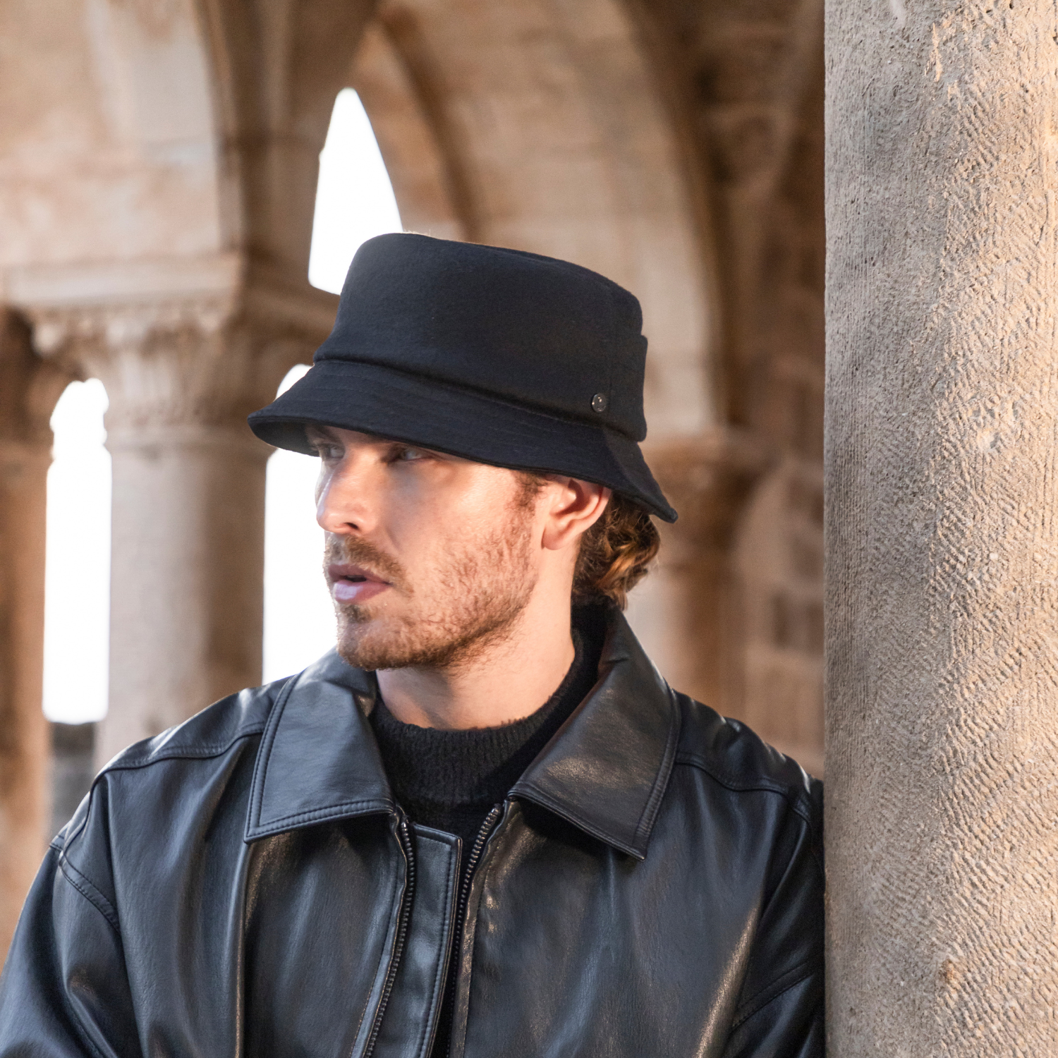 doria-1905-boris-berretto-bucket-in-lana-e-cashmere image 2