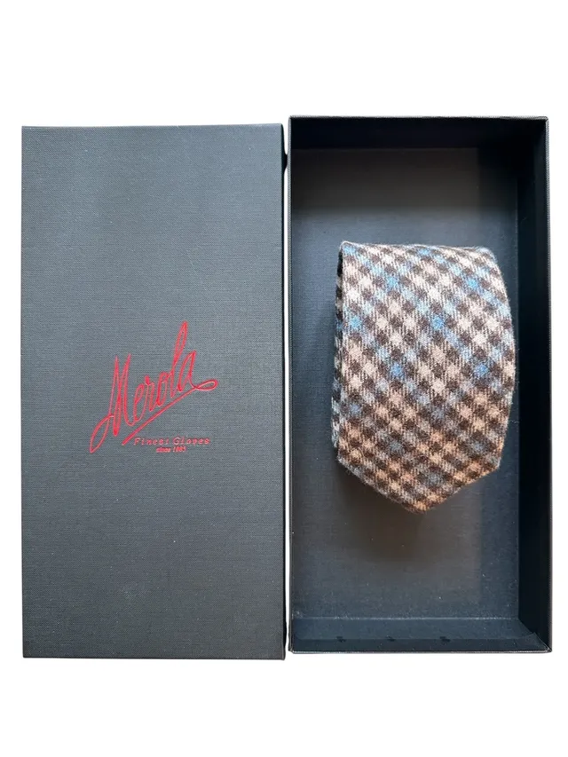 merola-gloves-cravatta-esclusiva-in-cashmere-100-made-in-italy-cm-8-5-x-148-2 image 1