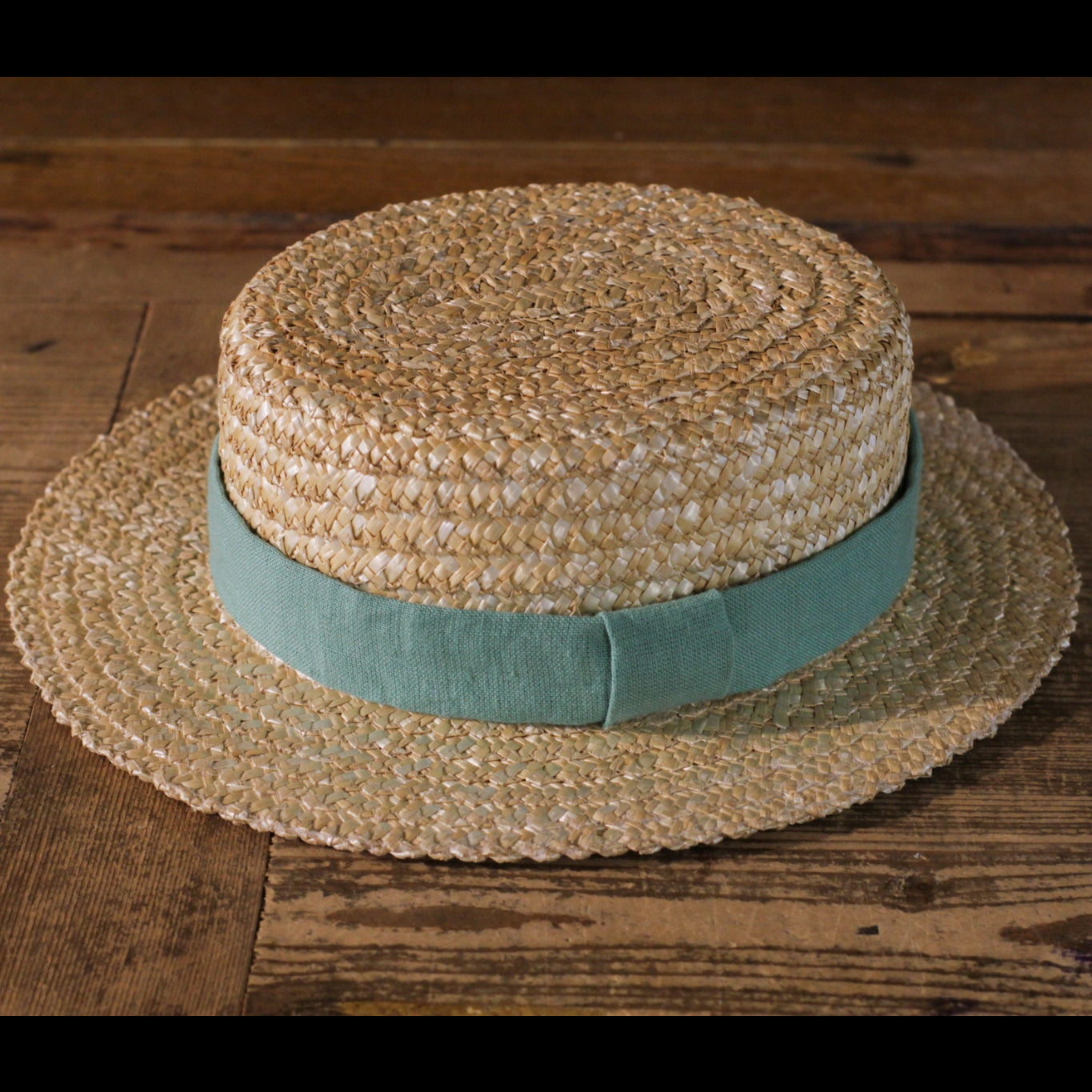 cappellificio-biellese-1935-boater-hat-paglia-apple-linen image 1