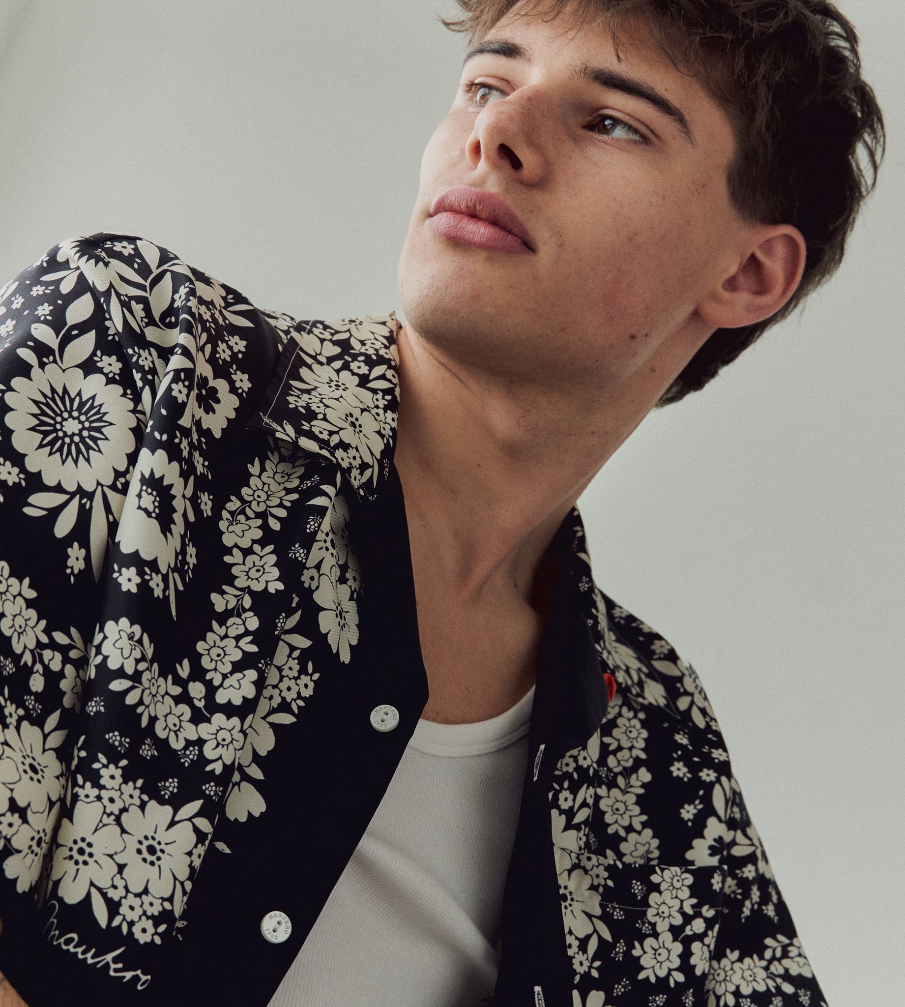 mantero-1902-aloha-camicia-hawaiana-in-twill-di-seta-con-bottoni-logati image 3