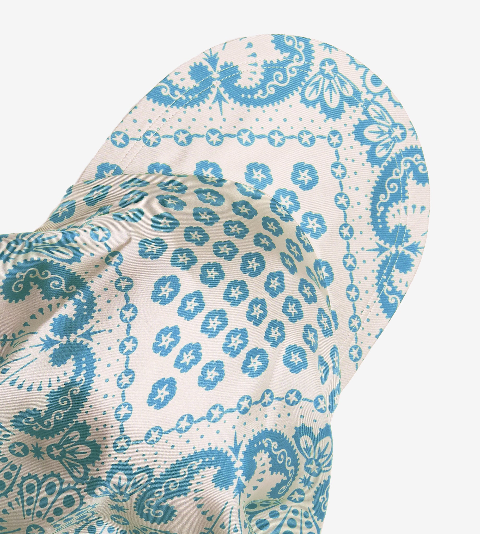 mantero-1902-zoey-bandana-con-visiera-elastico image 4
