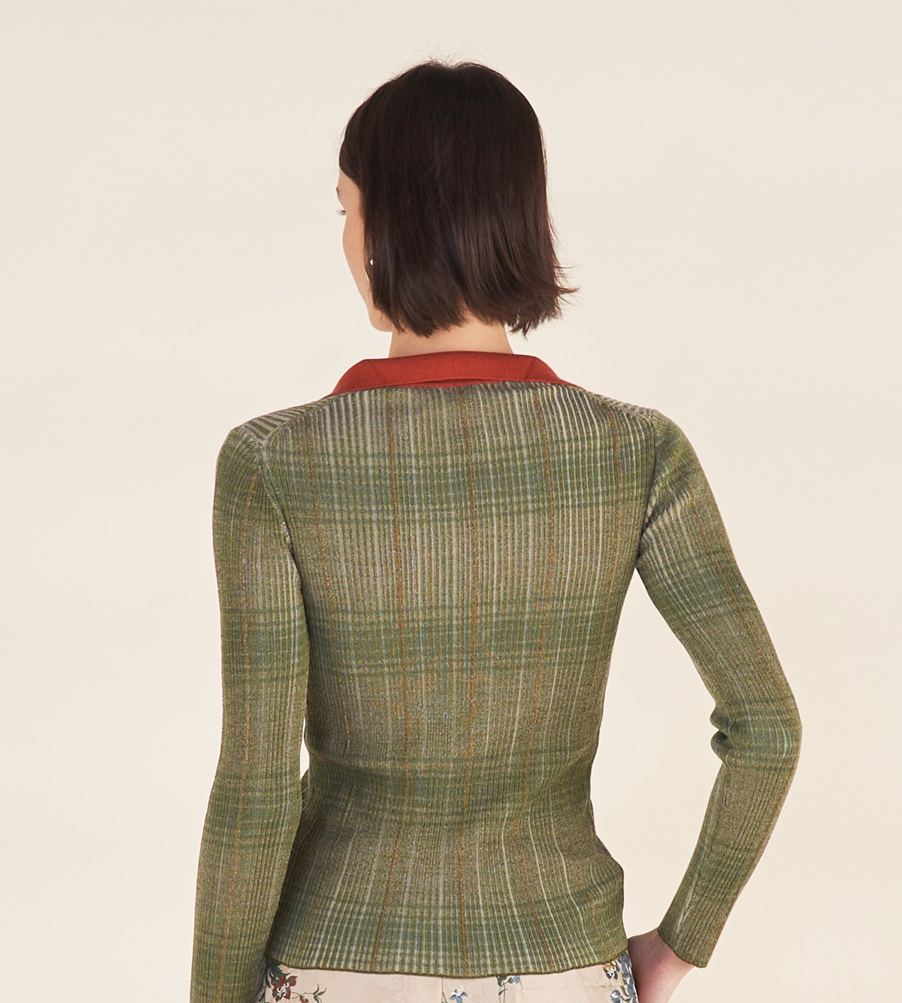 mantero-1902-luisa-maglia-serafino-a-costine-vanis-in-viscosa-e-lana image 4