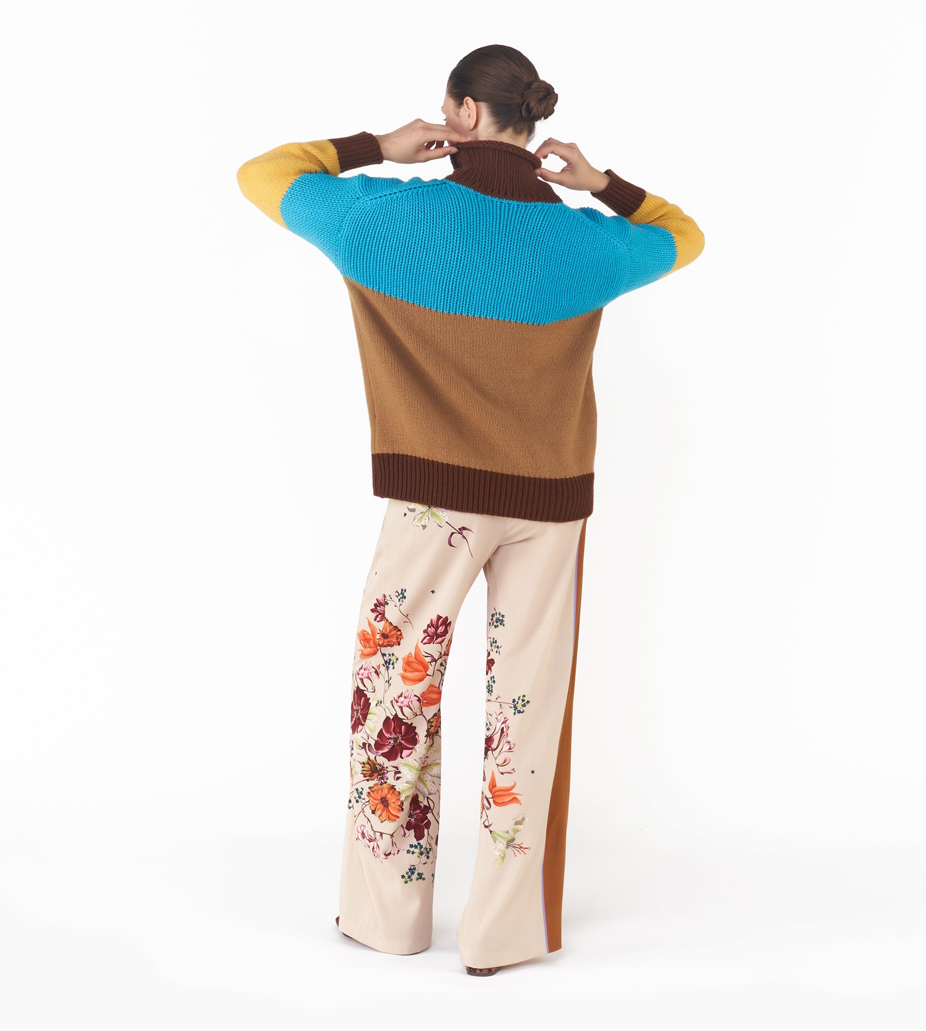 mantero-1902-laura-maglione-a-collo-alto-in-lana-con-lavorazione-block-color-mad image 4