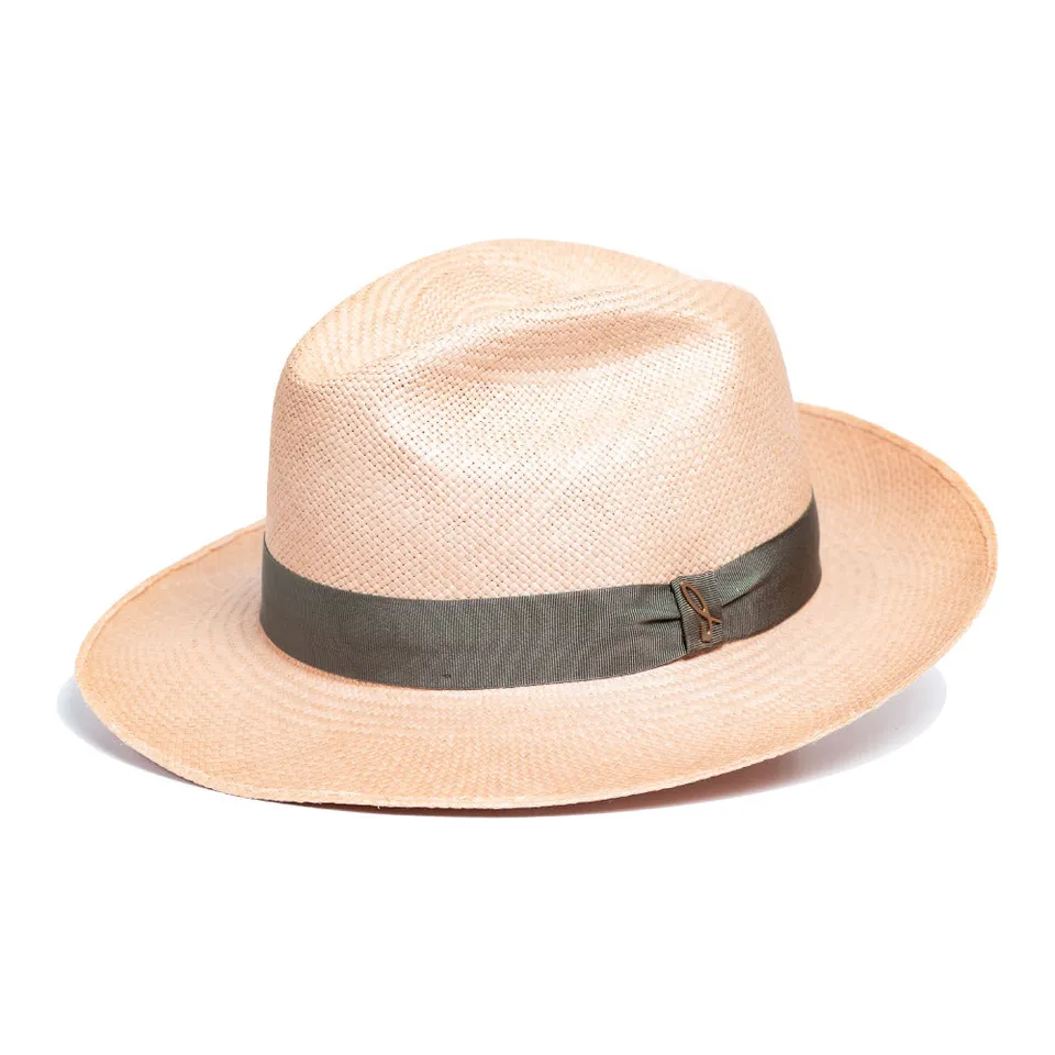 doria-1905-roberto-fedora-panama-brisa-media-ala image 1