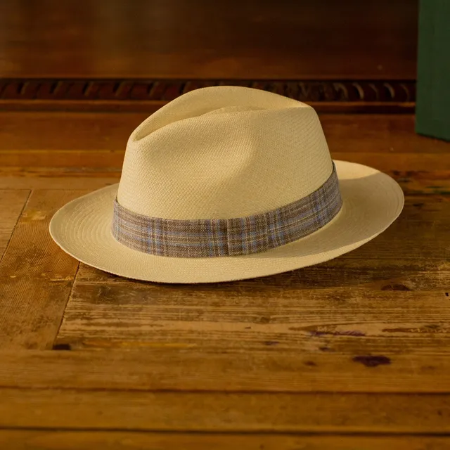 cappellificio-biellese-1935-originale-panama-quadri-grigio-blu-cappello-panama-a image 1