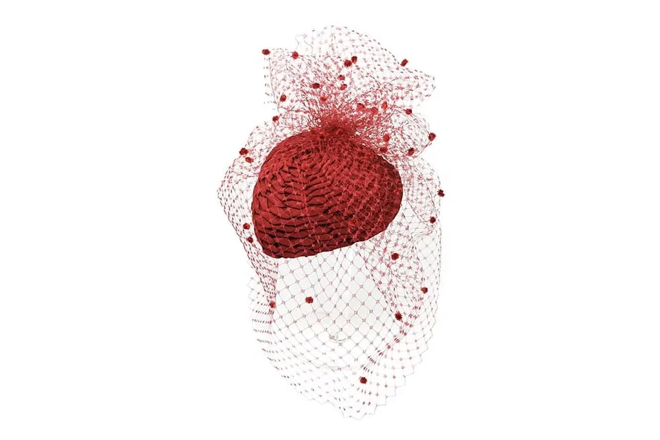 grevi-corazon-pillbox-fascinator-a-cuore-con-fiocco-e-veletta image 1