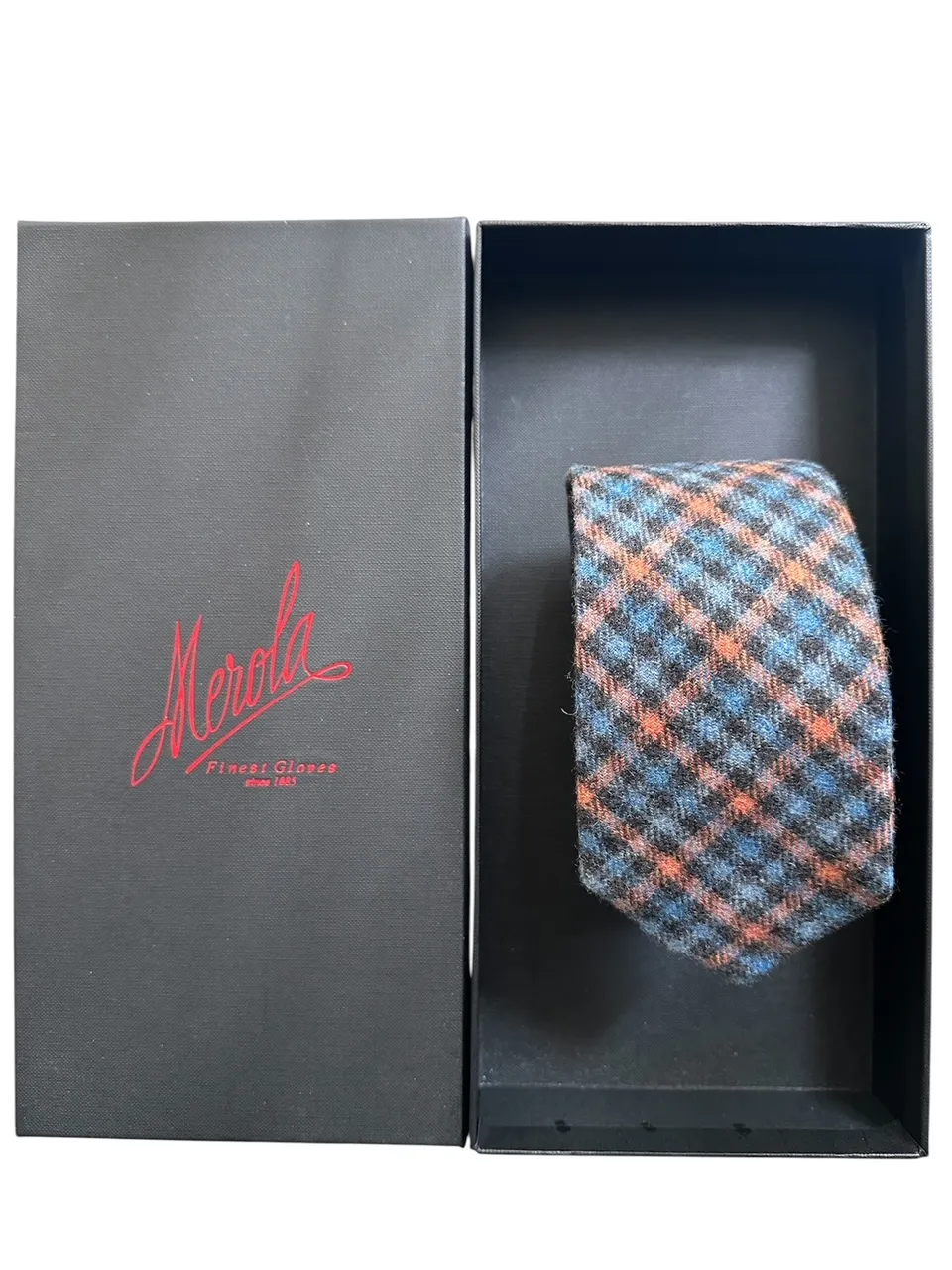 merola-gloves-cravatta-esclusiva-in-cashmere-100-made-in-italy-cm-8-5-x-148 image 1