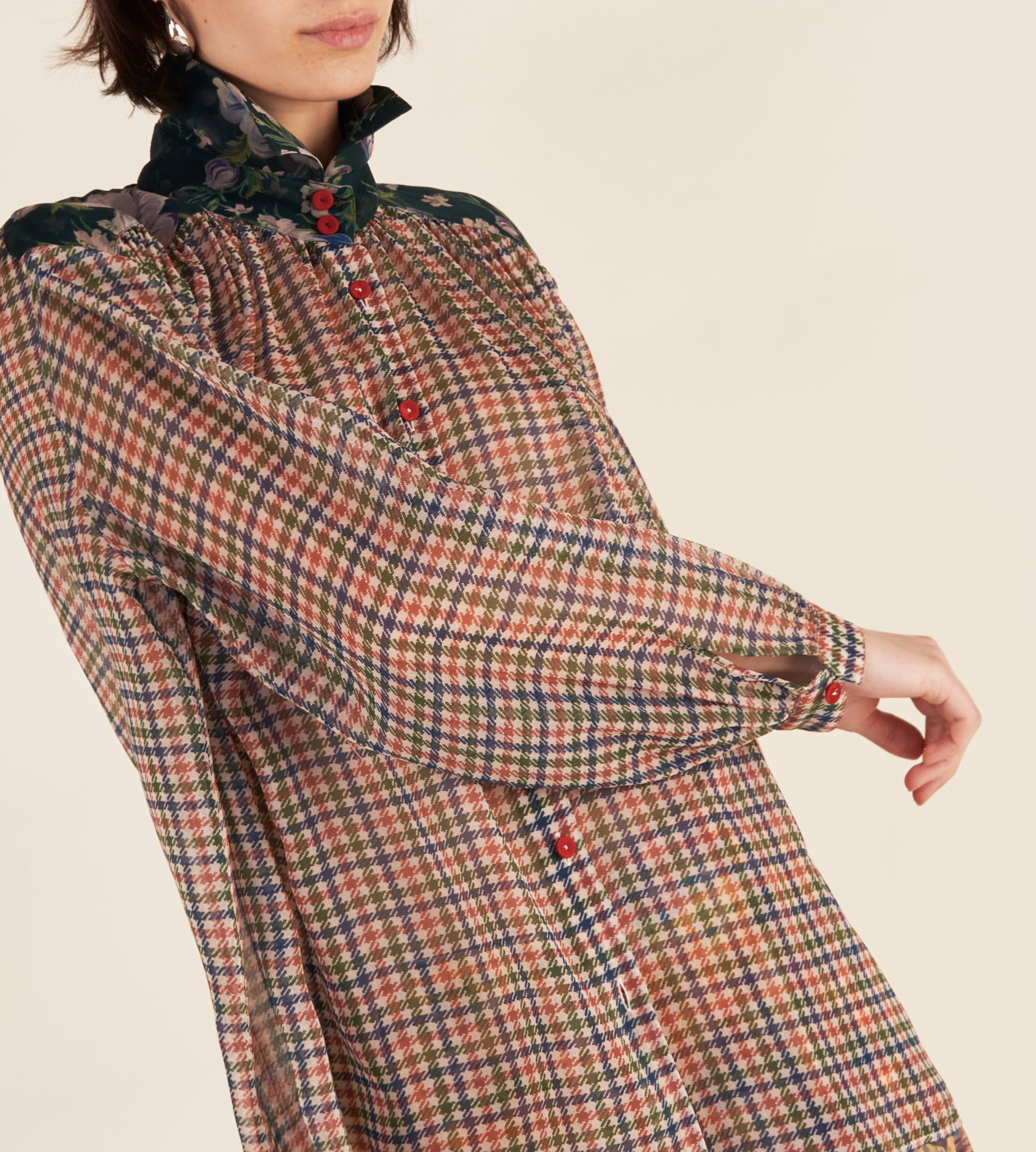mantero-1902-margherita-camicia-leggera-in-creponne-di-seta image 4