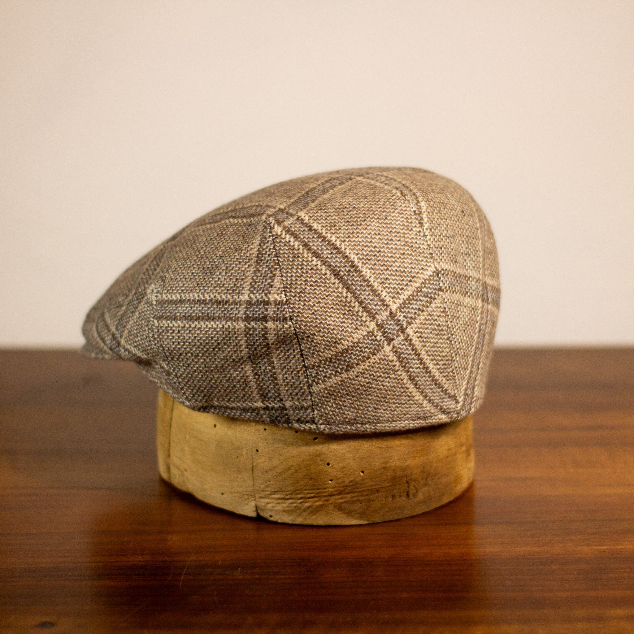 cappellificio-biellese-1935-county-cap-in-wild-moss-cappello-classico-con-visier image 4