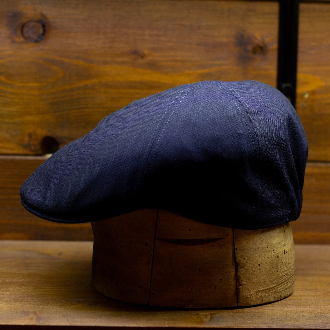 cappellificio-biellese-1935-driving-six-zegna-spina-di-pesce-blu image 4