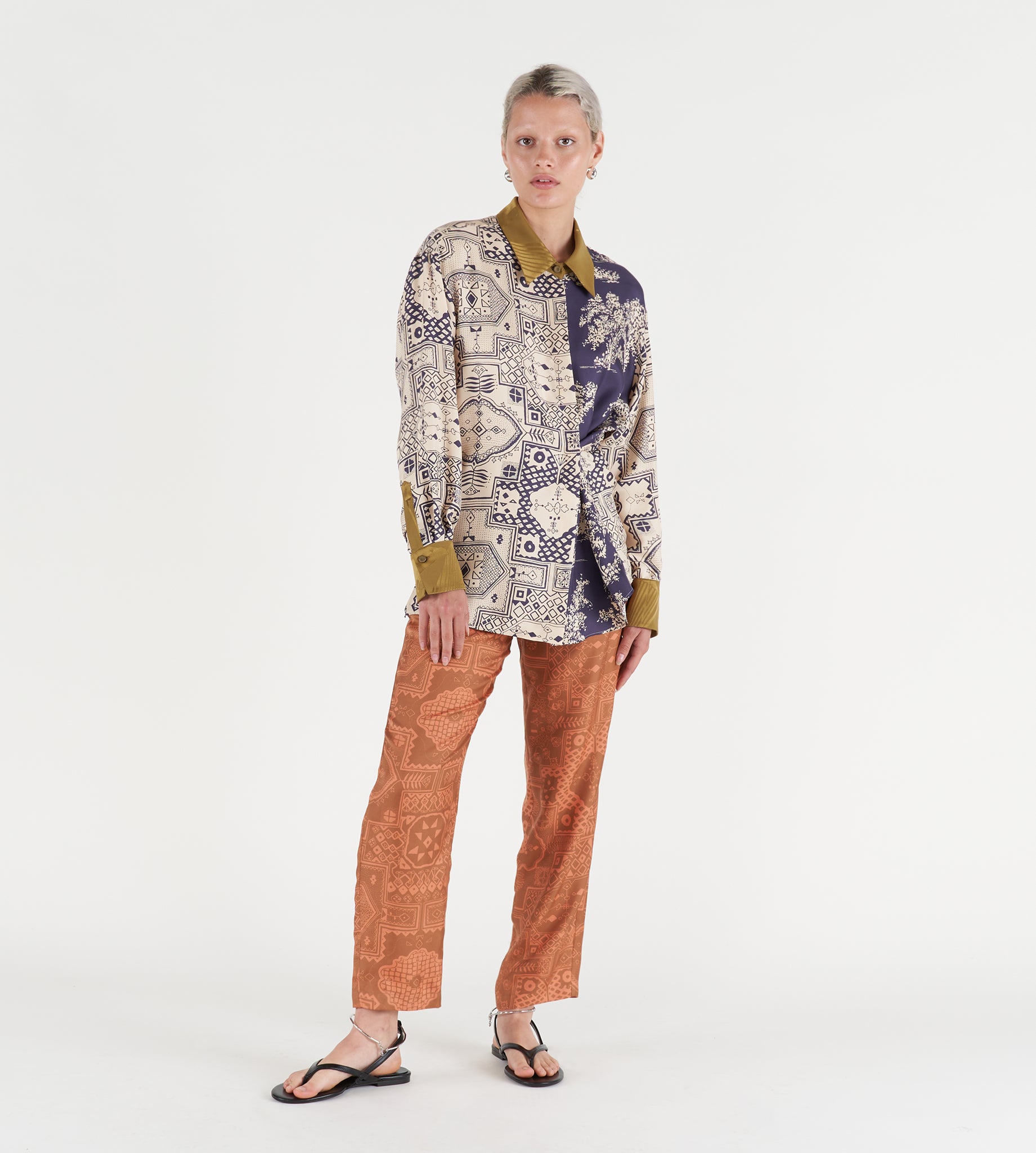 mantero-1902-bonnie-camicia-versatile-in-seta image 4