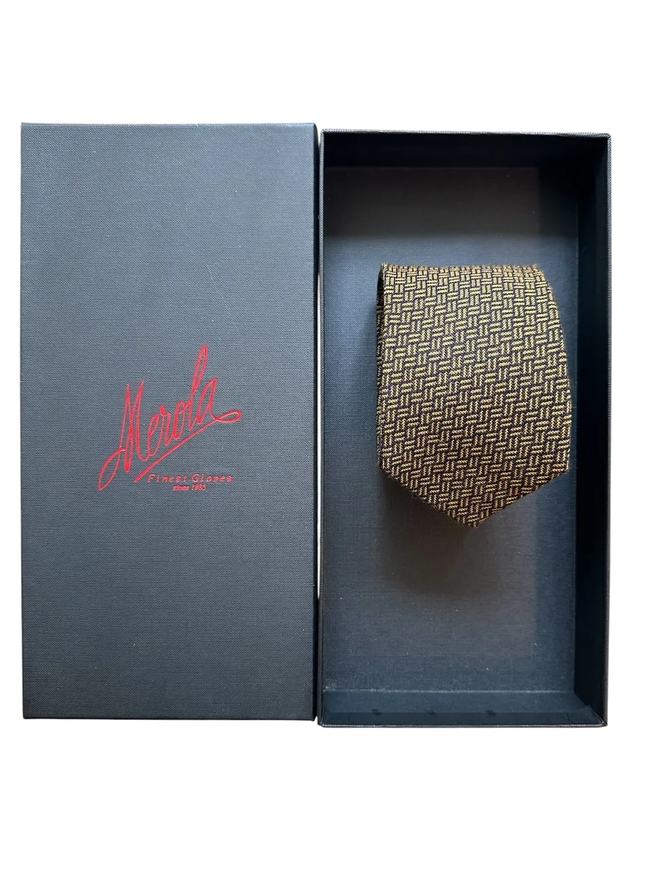 merola-gloves-cravatta-esclusiva-in-cashmere-100-cm-8-5-x-148-2 image 1