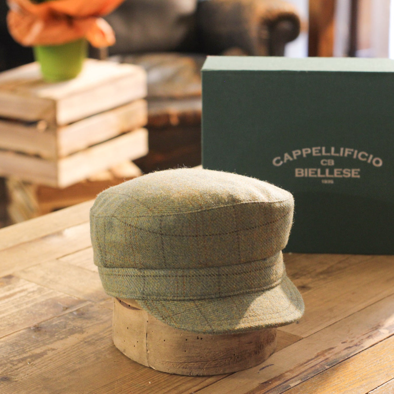 cappellificio-biellese-1935-marine-cappello-tweed-overcheck-verde-100-lana image 1