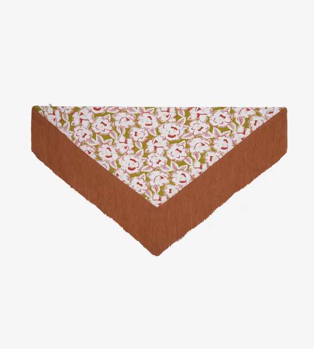 foulard-andalusia-mantero-1902-maxi-triangolo-130x130x141-cm-con-frange-made-in- image 1