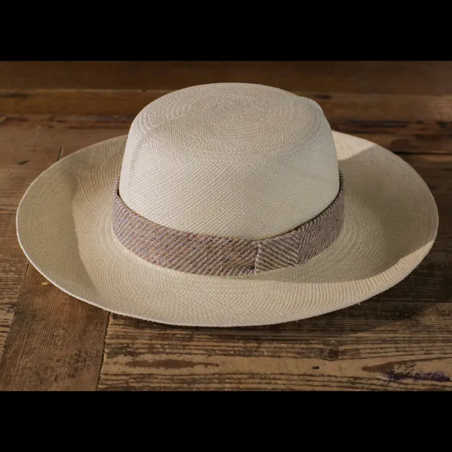 cappellificio-biellese-1935-genuine-safari-panama-beige-cappello-panama-ecuador image 1