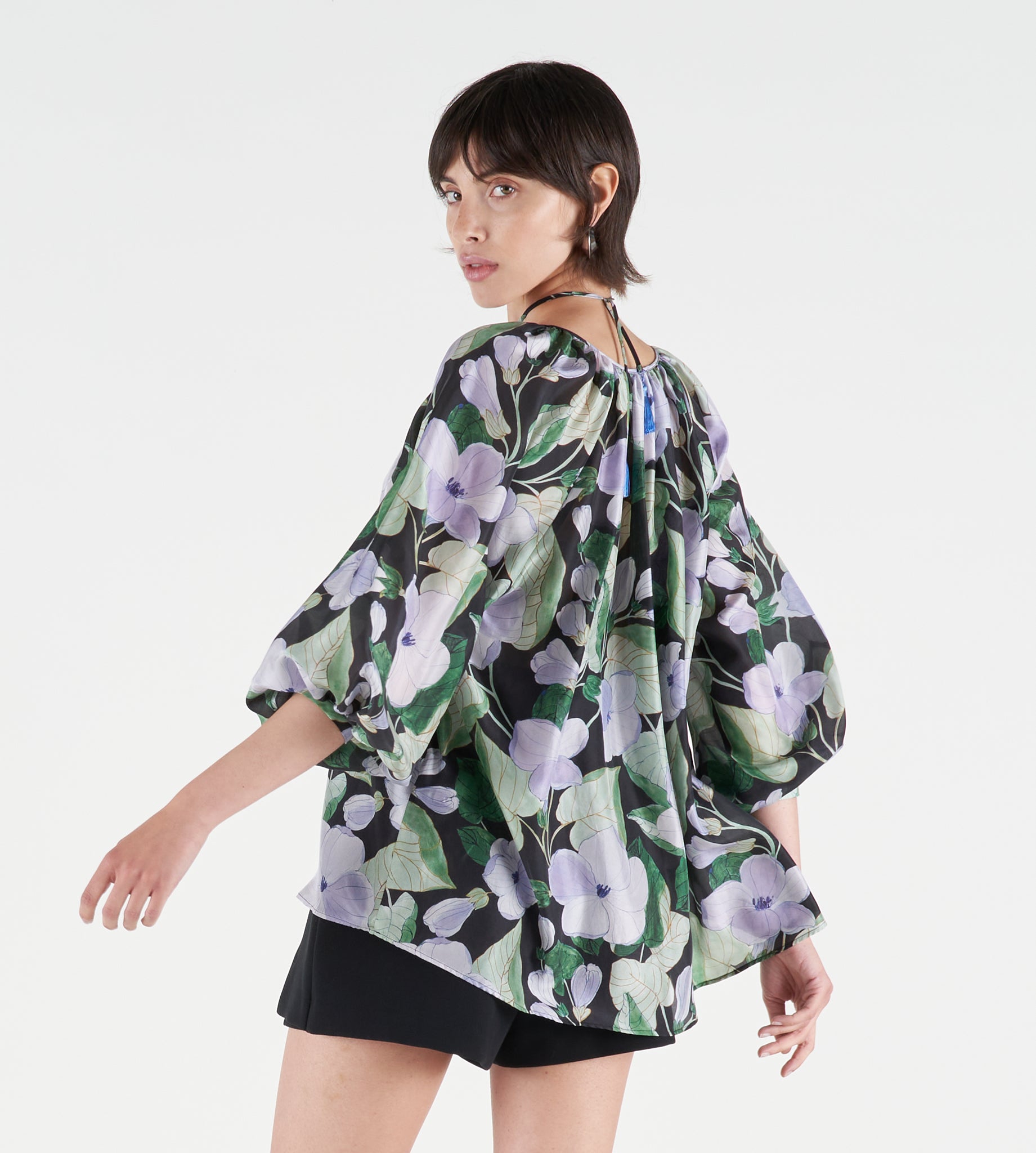 mantero-1902-lolita-blusa-in-seta-manica-raglan image 3