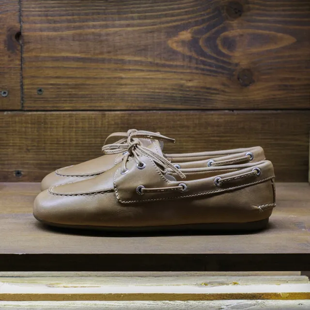 cappellificio-biellese-1935-slim-boat-shoes-in-sahara-leather-smooth image 1