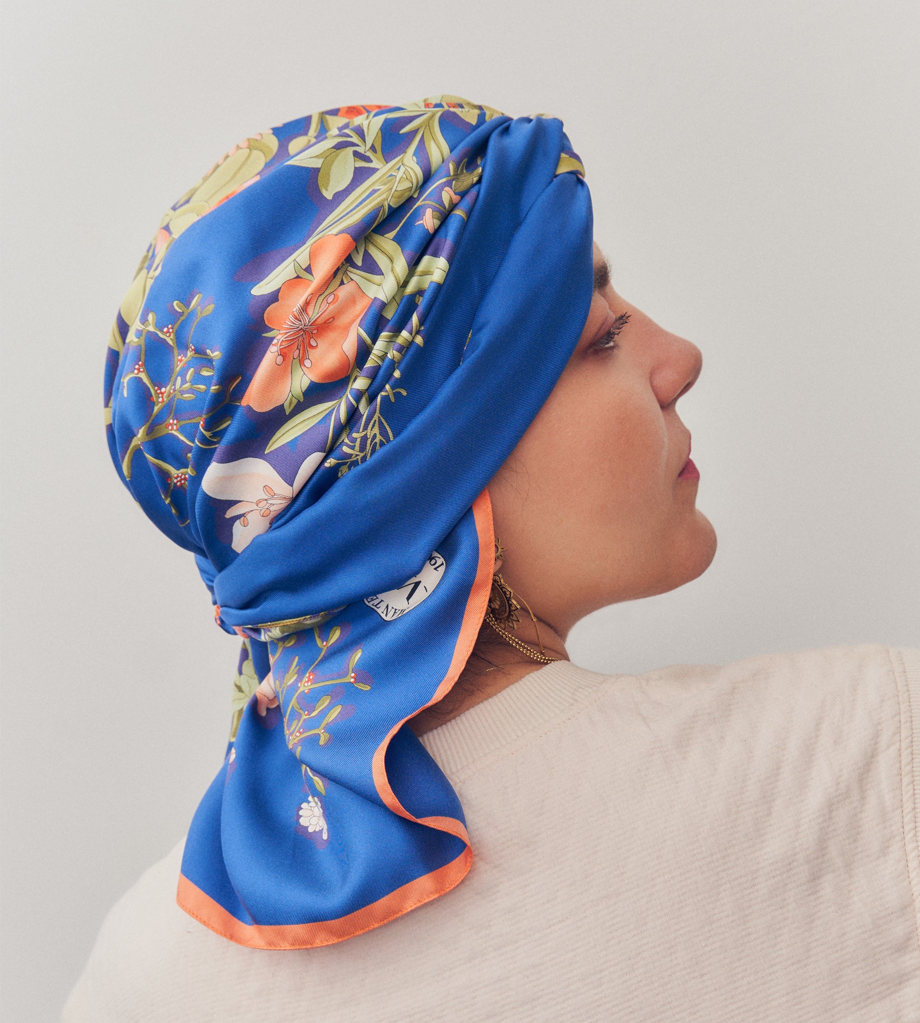 mantero-1902-maman-turbante-in-seta-da-carr-90x90 image 3