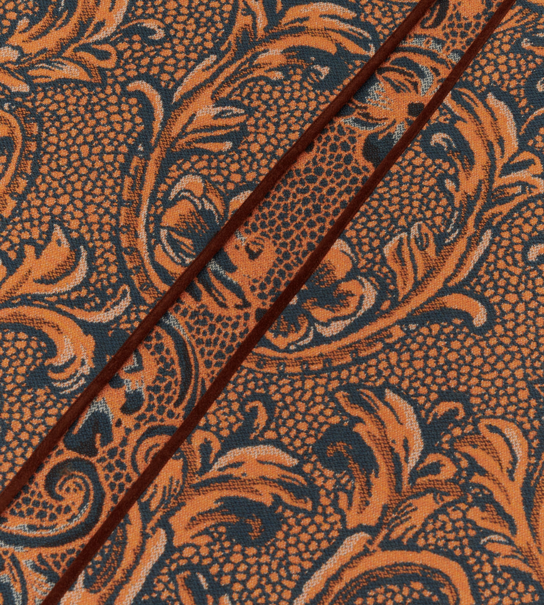 mantero-1902-elsa-stola-jacquard-double-face-con-peneri-45x200-cm-made-in-italy image 3