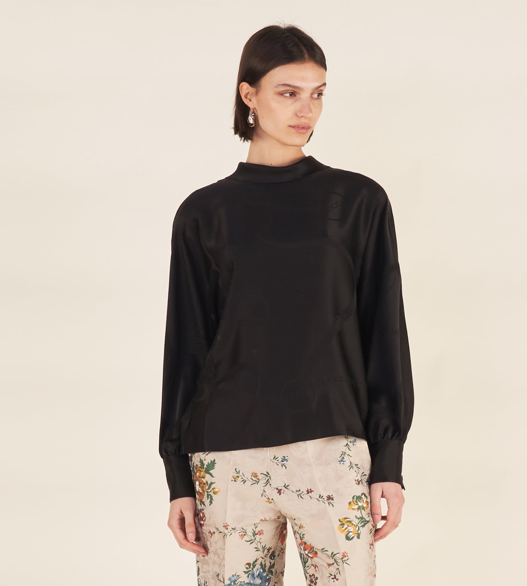 mantero-1902-tecla-blusa-in-seta-con-colletto-double-face image 3