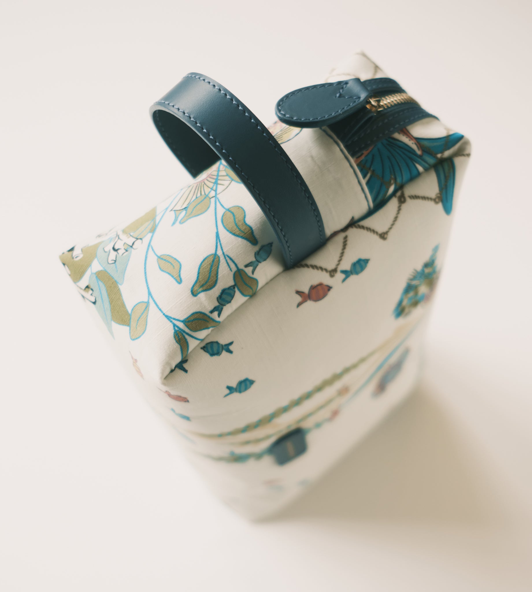 mantero-1902-brenda-pouch-a-mano-28x22-cm image 3
