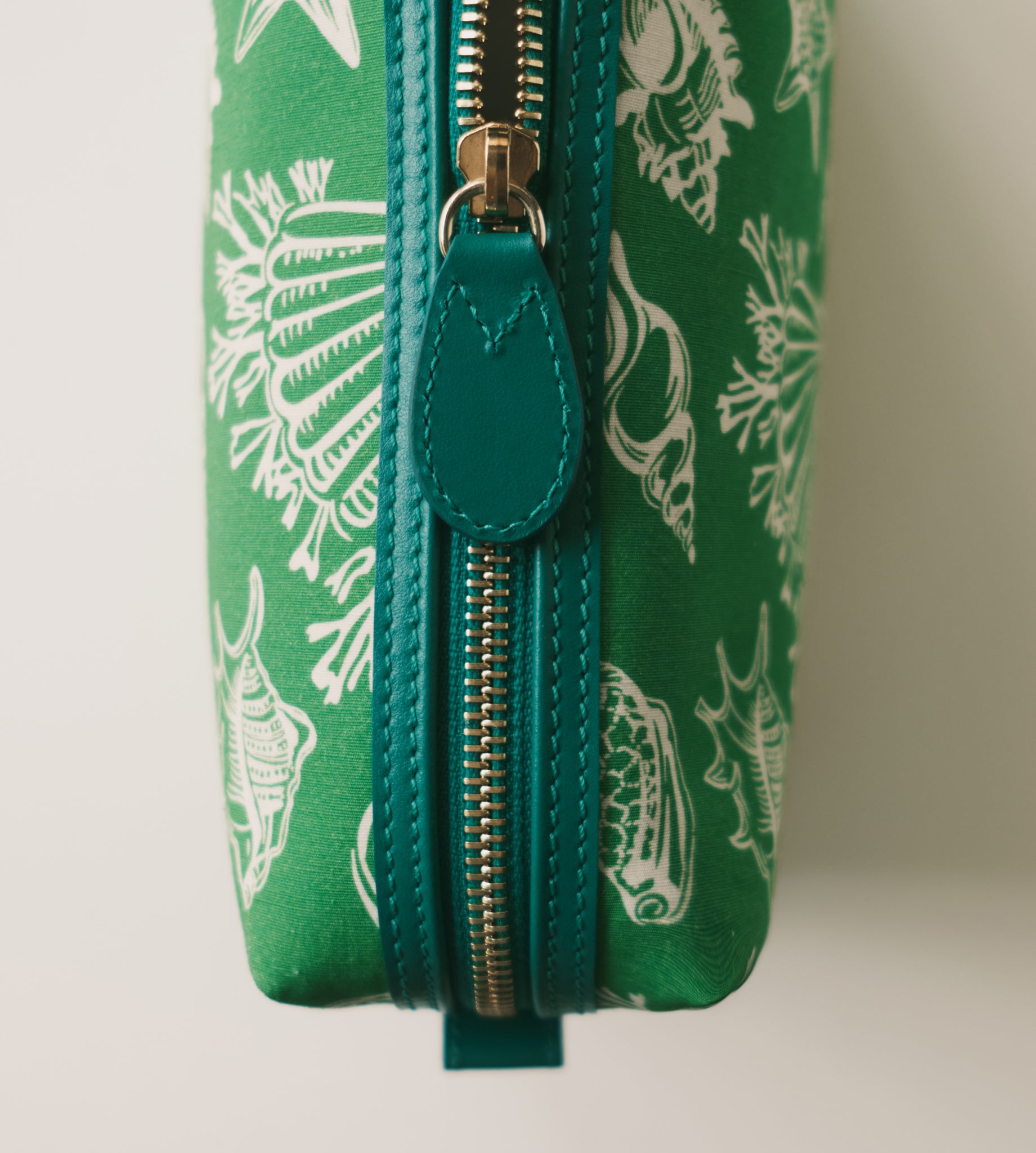 pouch-brenda-mantero-1902-lino-cotone-con-manico-in-pelle-28x22-cm-made-in-italy image 2