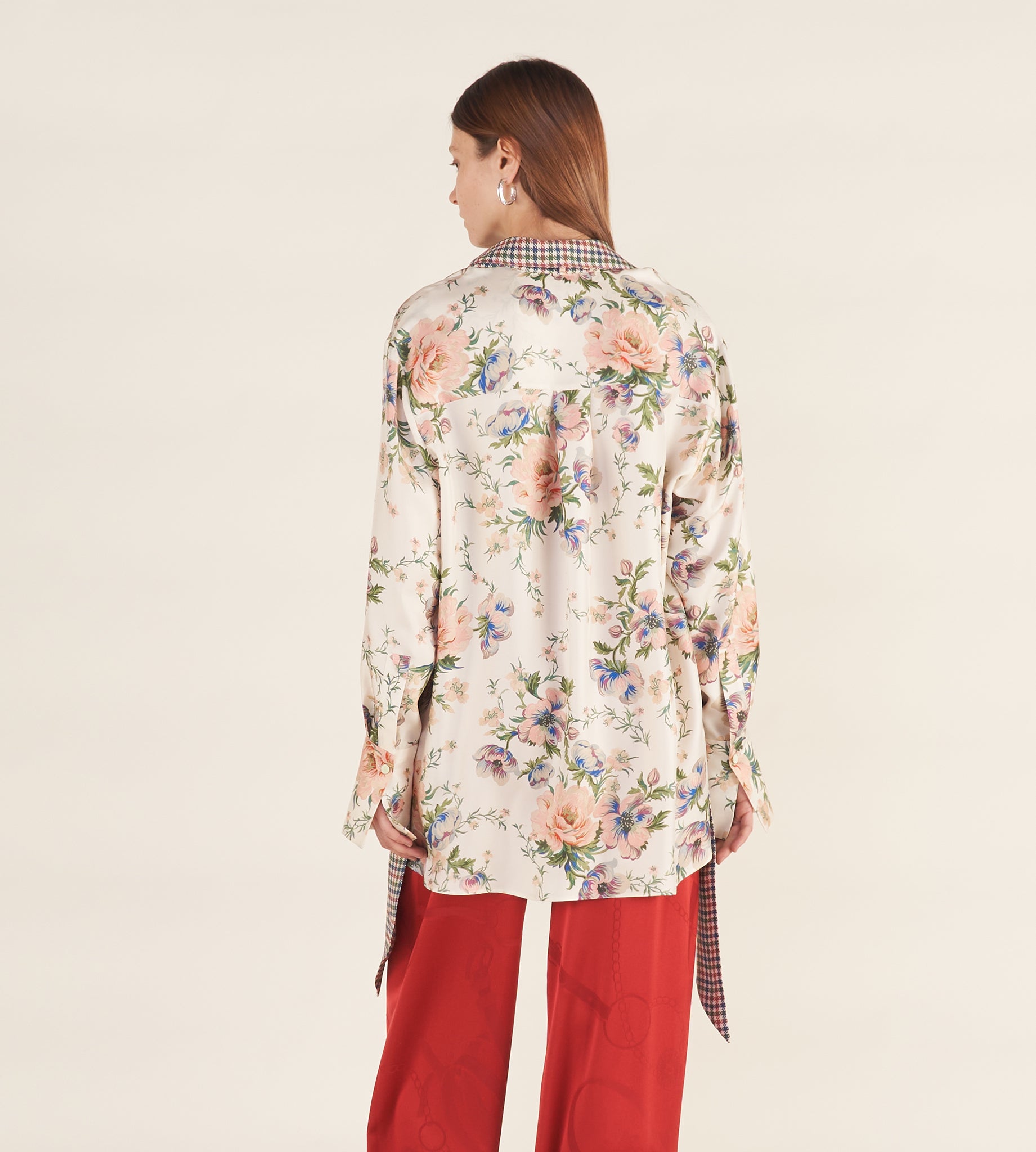 mantero-1902-dafne-blusa-con-sciarpa image 4