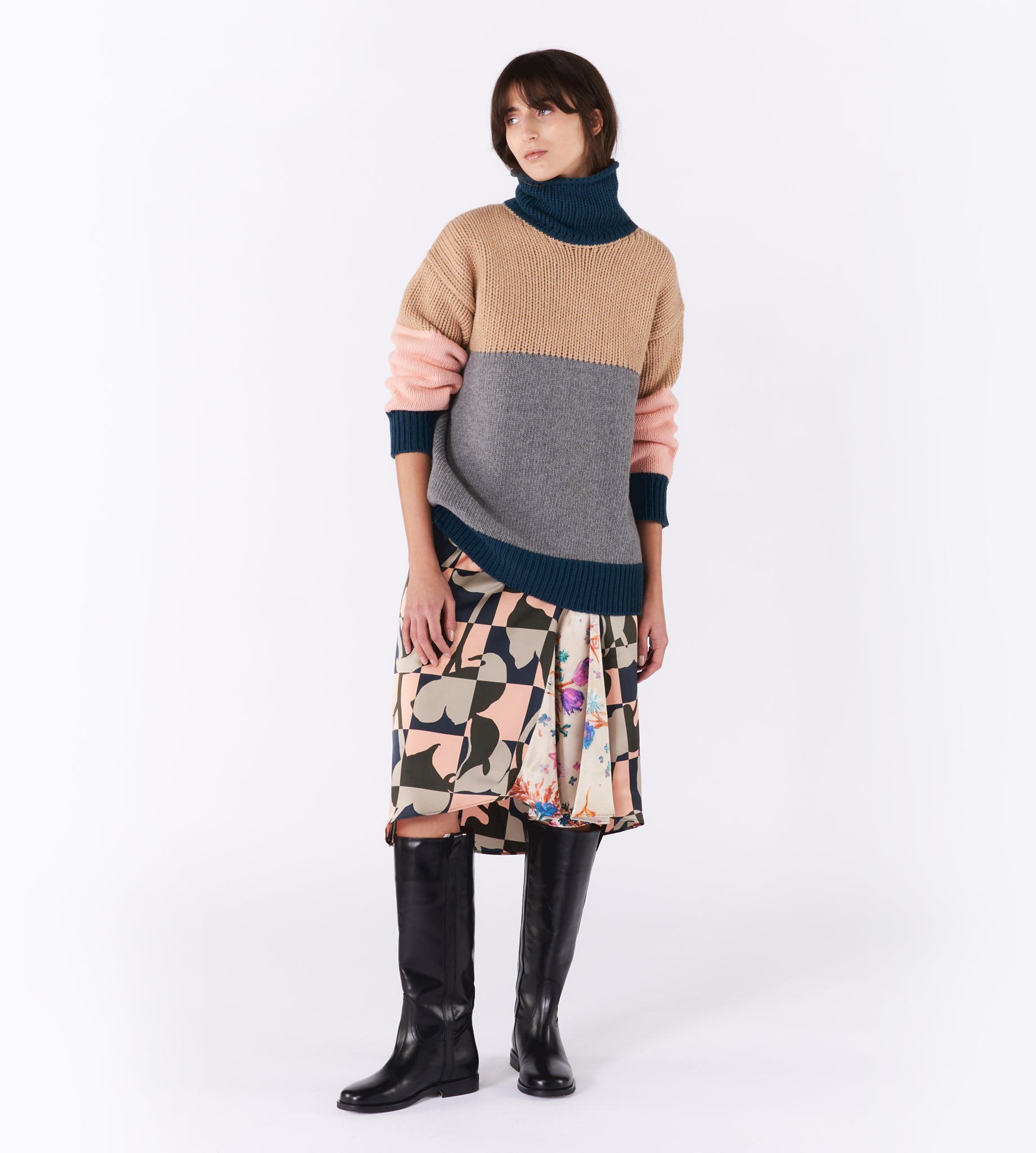 mantero-1902-laura-maglione-collo-alto-in-lana-color-block image 3