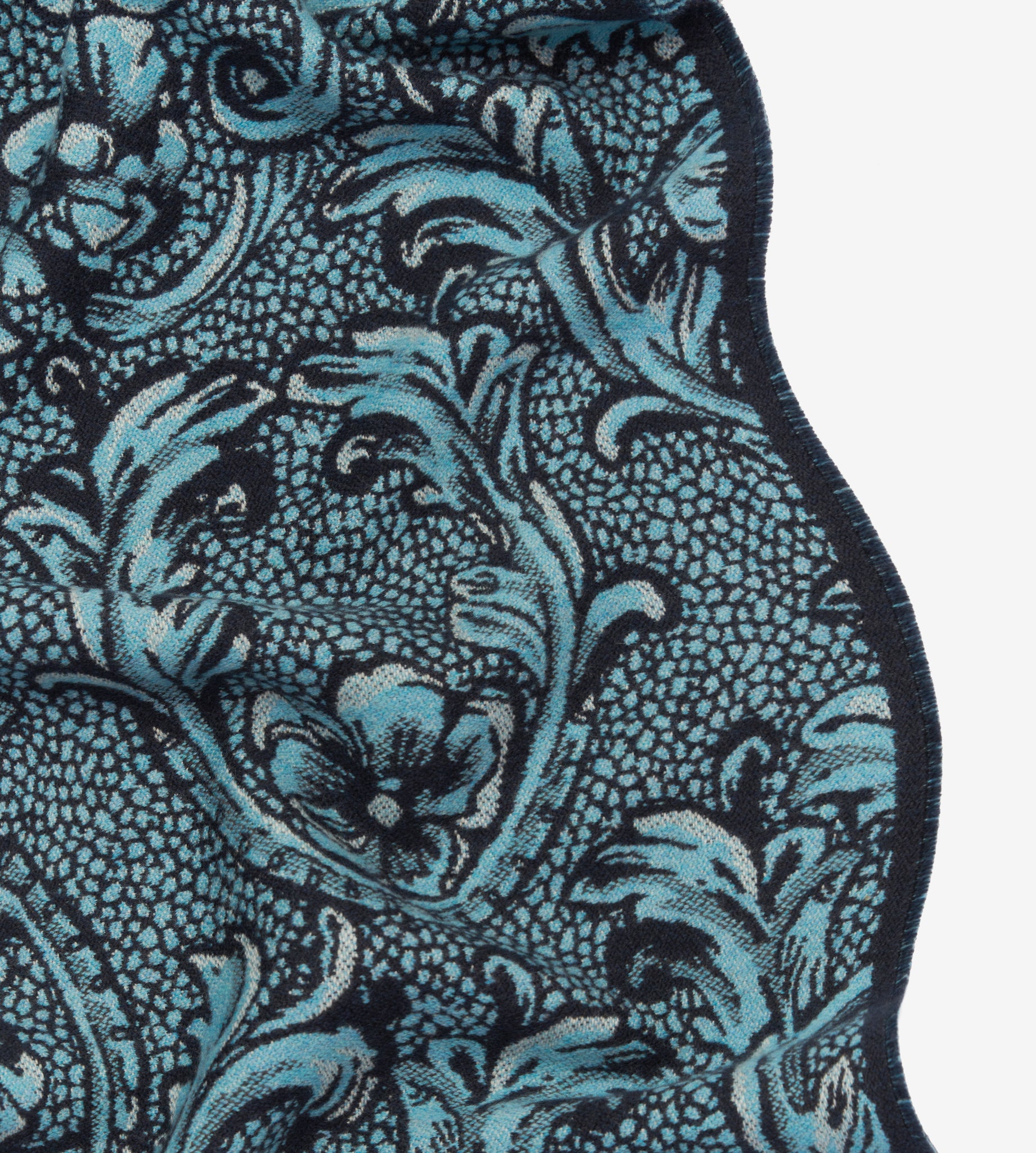 mantero-1902-ilaria-sciarpa-jacquard-double-face image 3