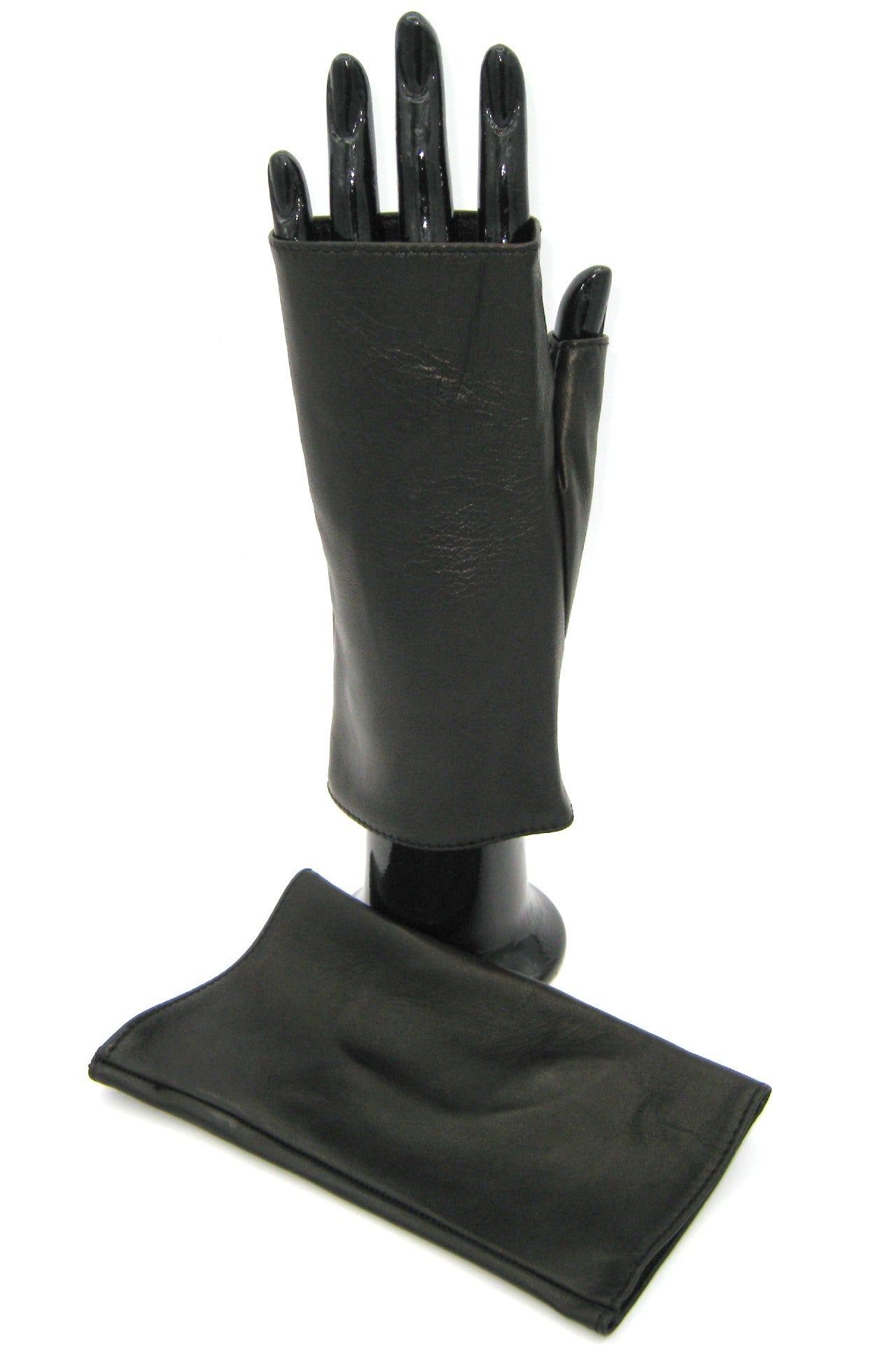 sermoneta-gloves-manicotto-in-nappa-2bt-con-fodera-in-seta-nero image 4