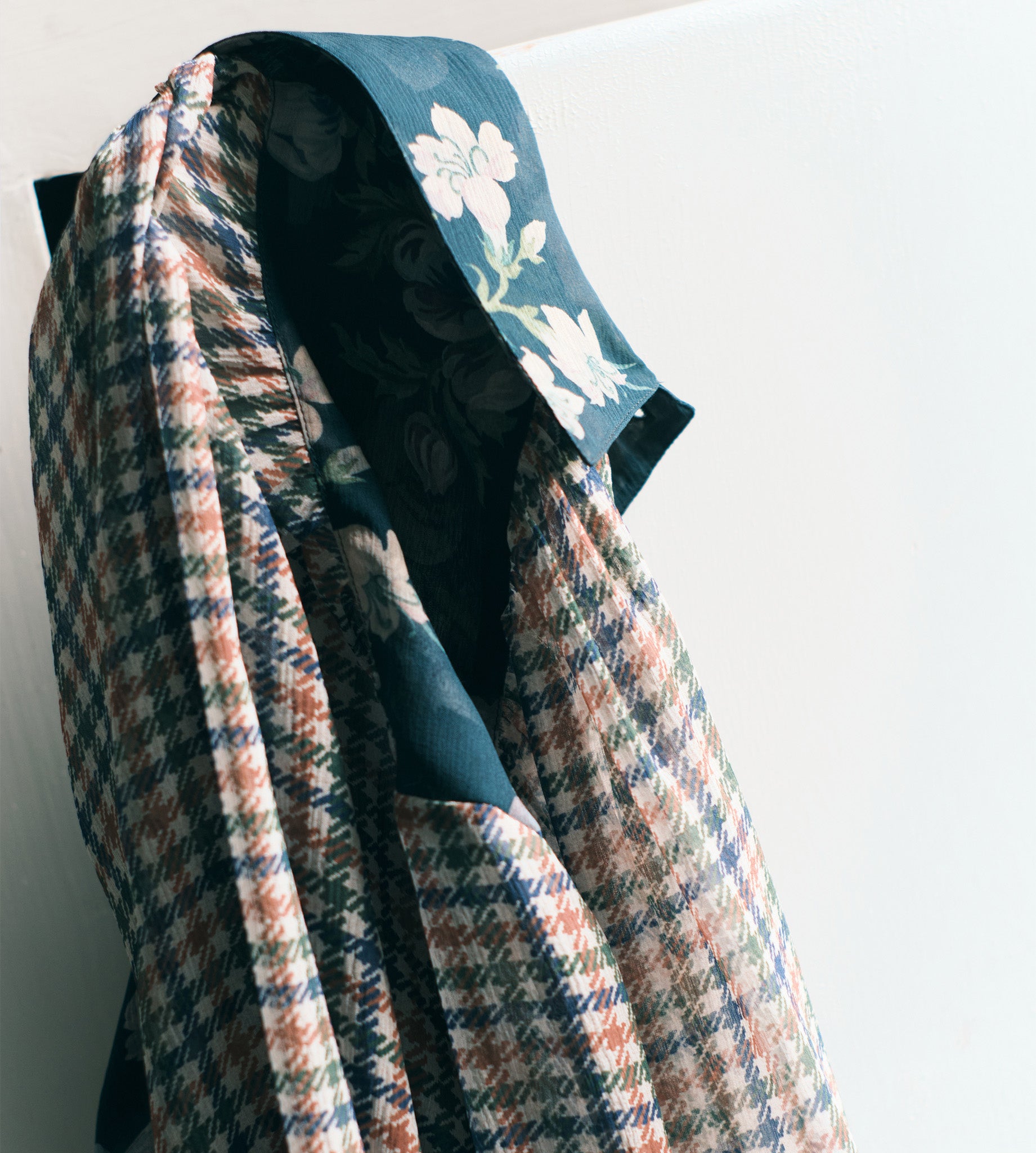 mantero-1902-margherita-camicia-leggera-in-creponne-di-seta image 7