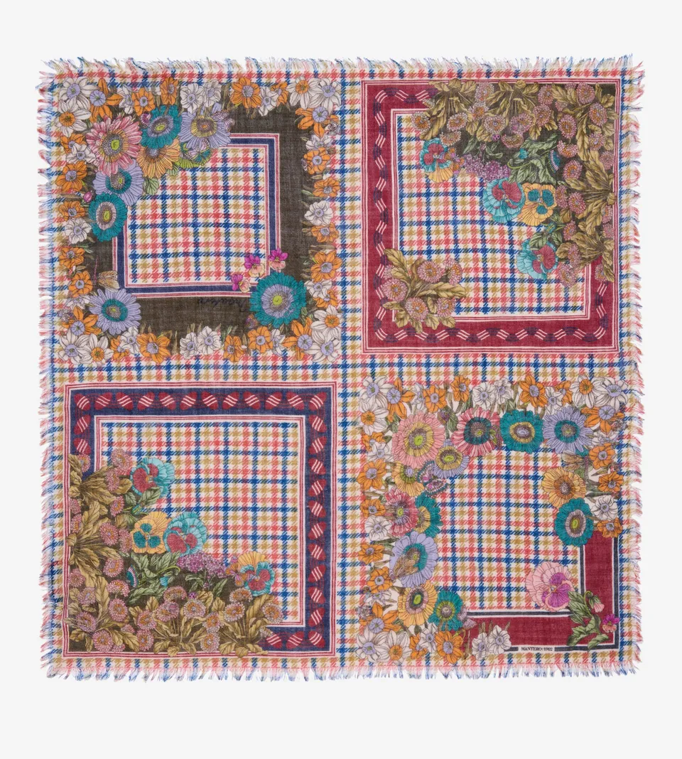 mantero-1902-mayfair-market-small-carr-70x70-cm-2 image 1