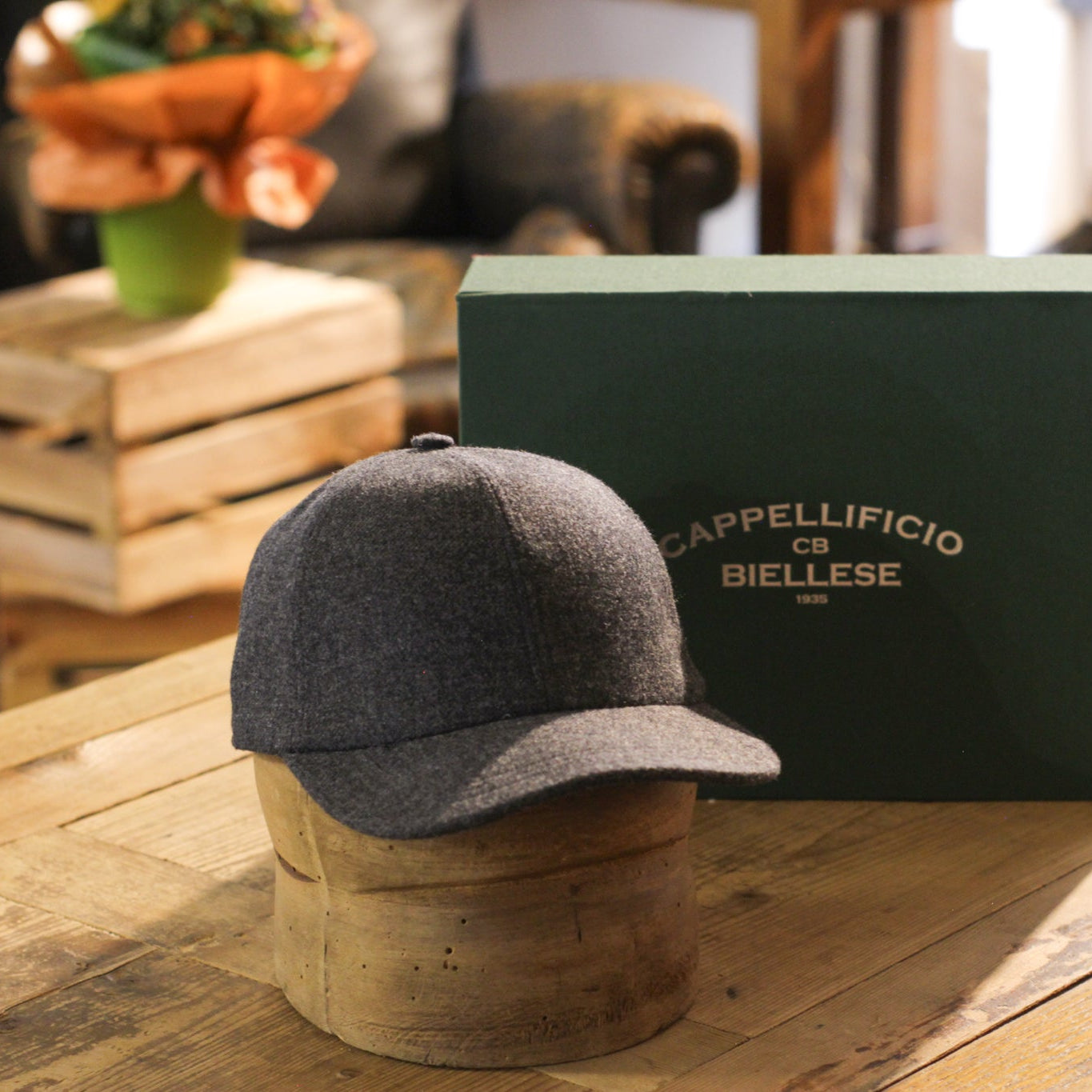 cappellificio-biellese-1935-berretto-da-baseball-grigio-scuro-in-lana image 1