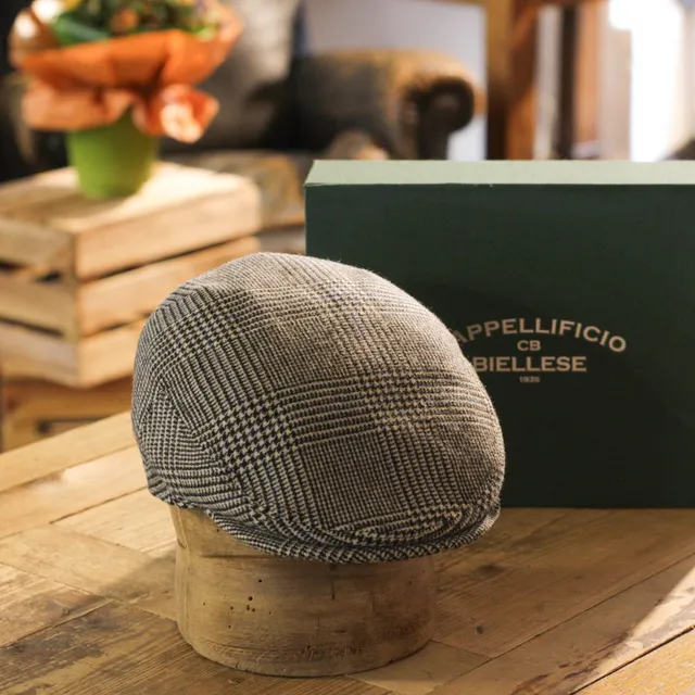 cappellificio-biellese-1935-county-cap-cappello-classico-a-corona-piatta-e-visie image 1