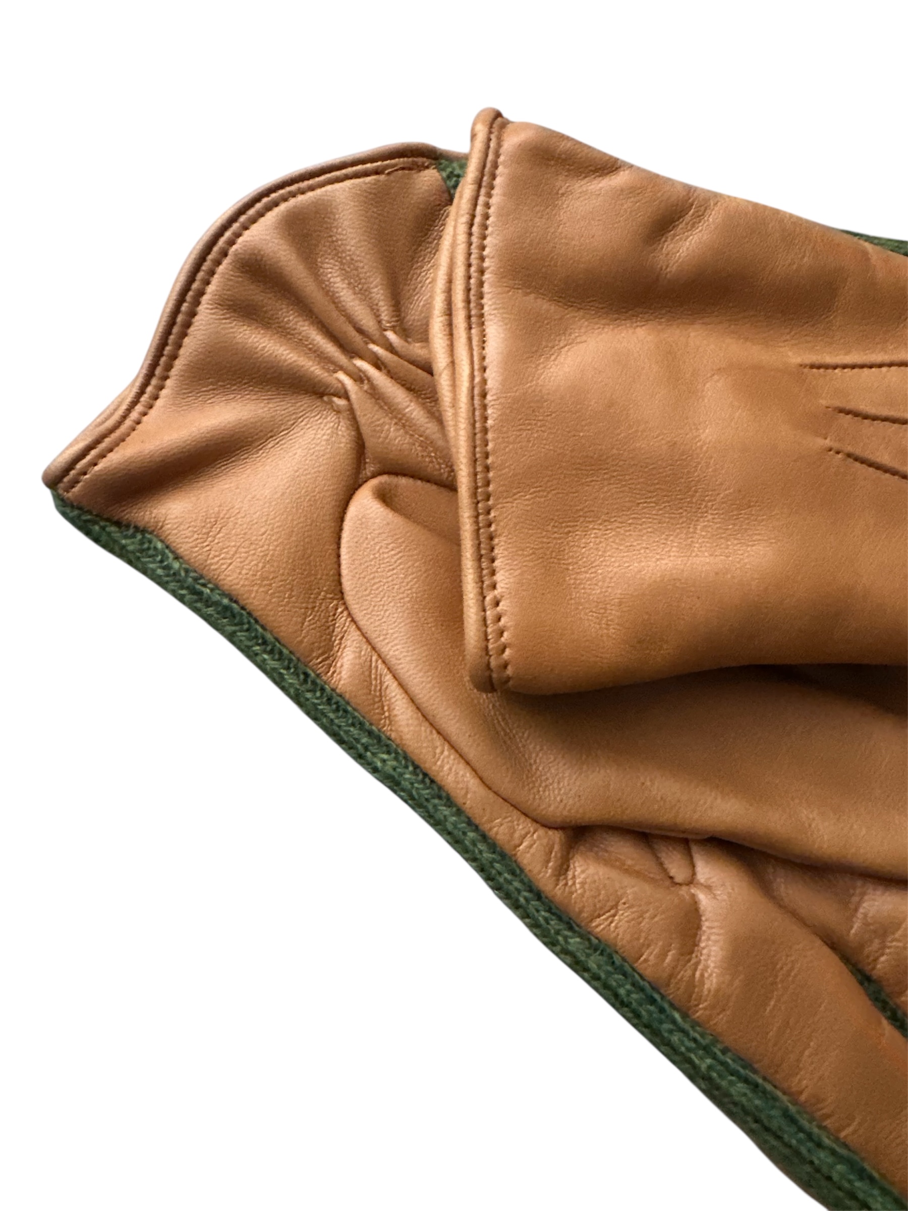 merola-gloves-guanti-in-pelle-nappa-con-profilo-in-lana-e-fodera-in-cashmere-oro image 3