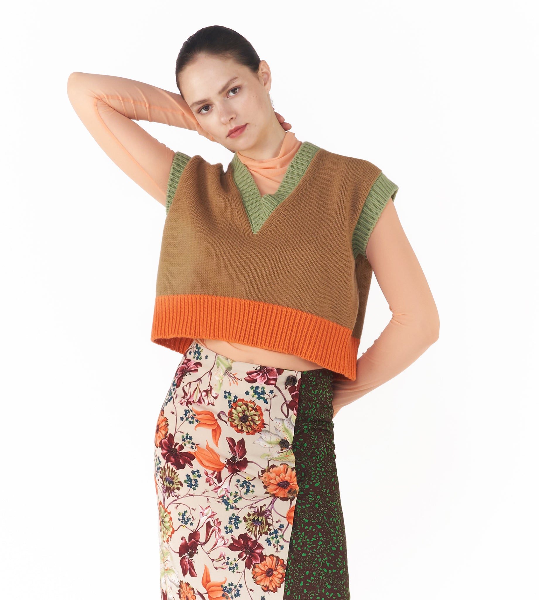 mantero-1902-lucy-gilet-in-lana-scollo-a-v image 2