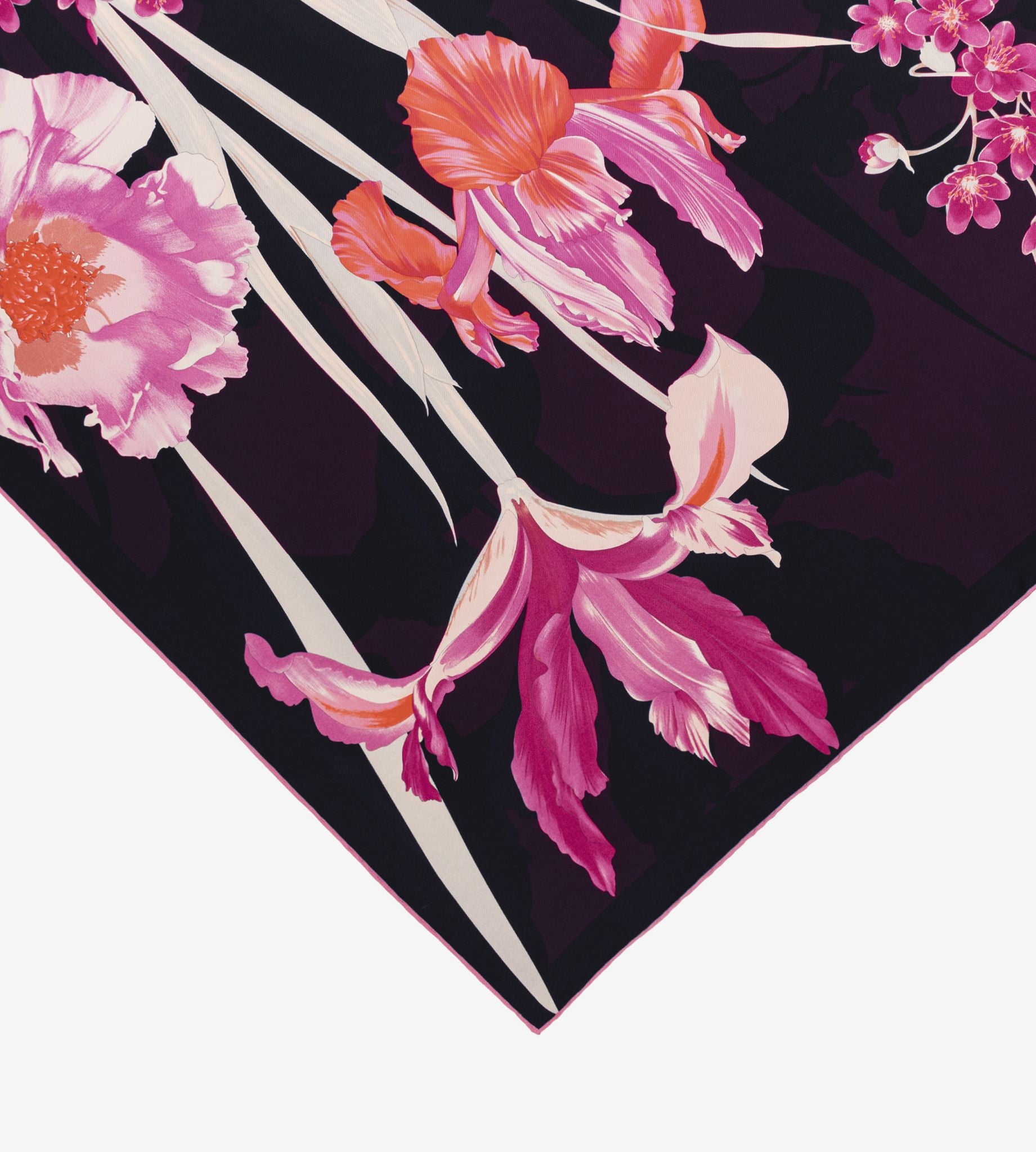 mantero-1902-archivio-n-54-iris-shades-classic-carr-reverse-90x90-cm-2 image 3