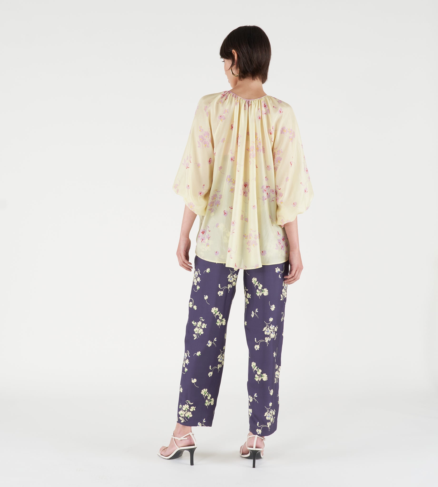 mantero-1902-lolita-blusa-manica-raglan-in-seta image 5