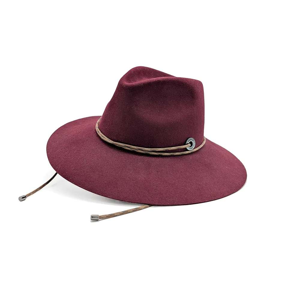 doria-1905-morgane-cappello-a-tesa-larga-in-feltro-di-lapin-rosso-negroamaro image 1