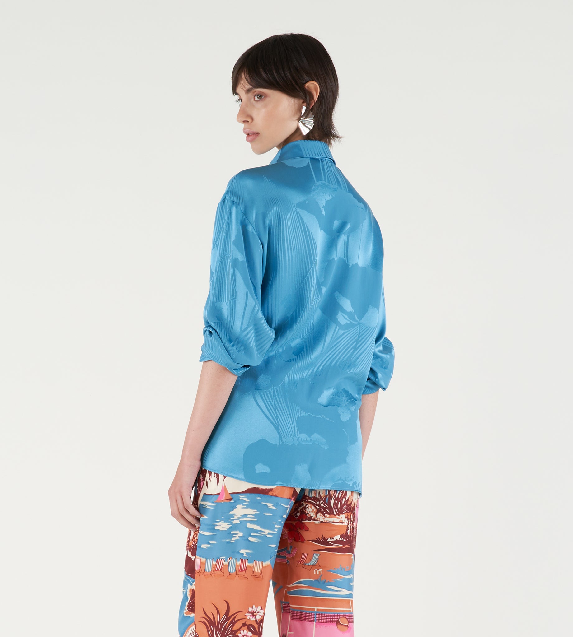 mantero-1902-bonnie-camicia-versatile-in-seta-cr-pe-satin-jacquard image 2