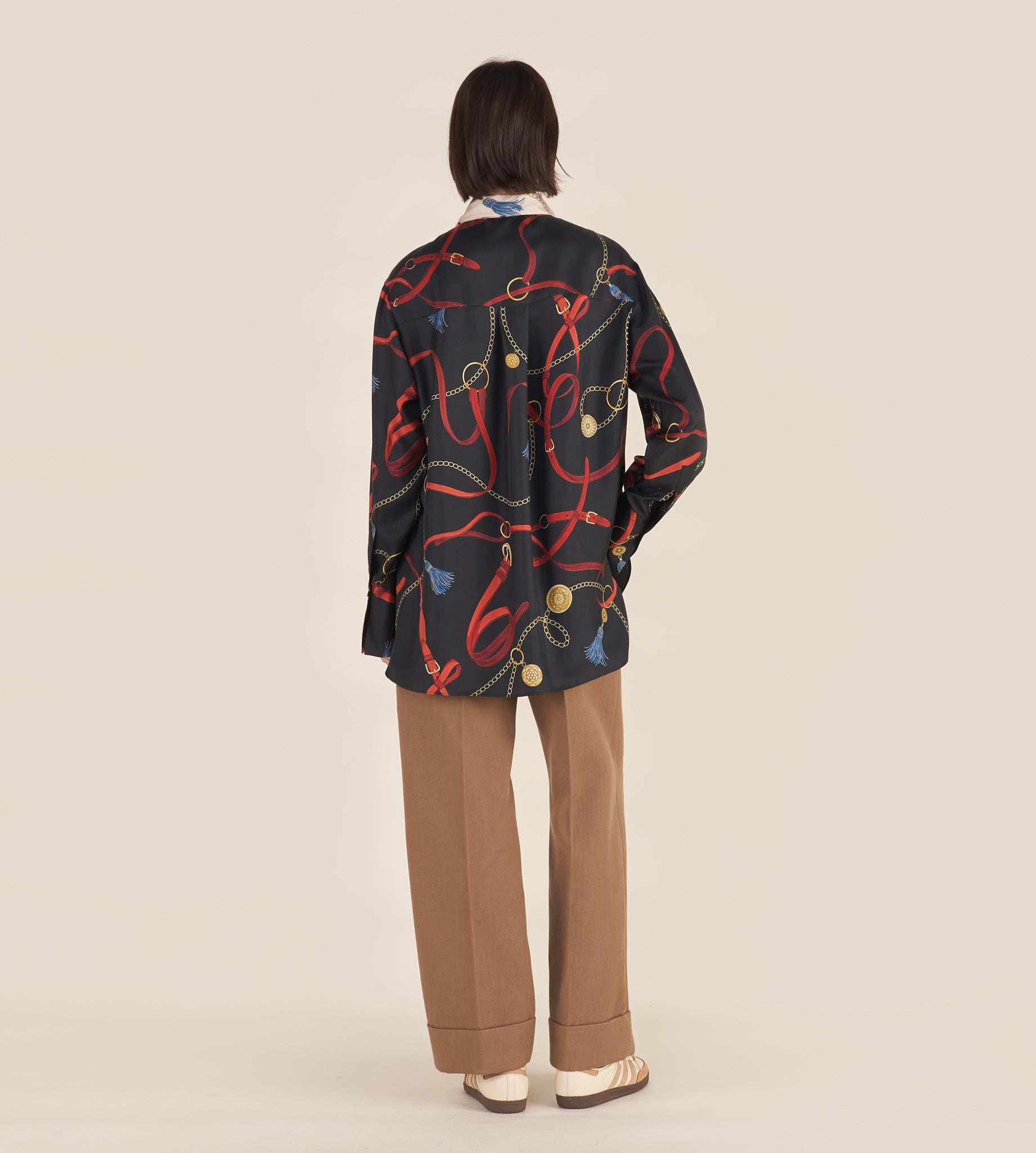 mantero-1902-dafne-blusa-over-con-sciarpa-rimovibile image 6