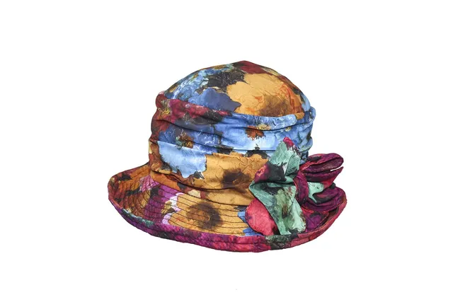 grevi-sabine-cappello-a-cloche-impermeabile-artigianale image 1