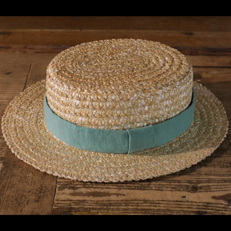 cappellificio-biellese-1935-boater-hat-paglia-apple-linen image 1